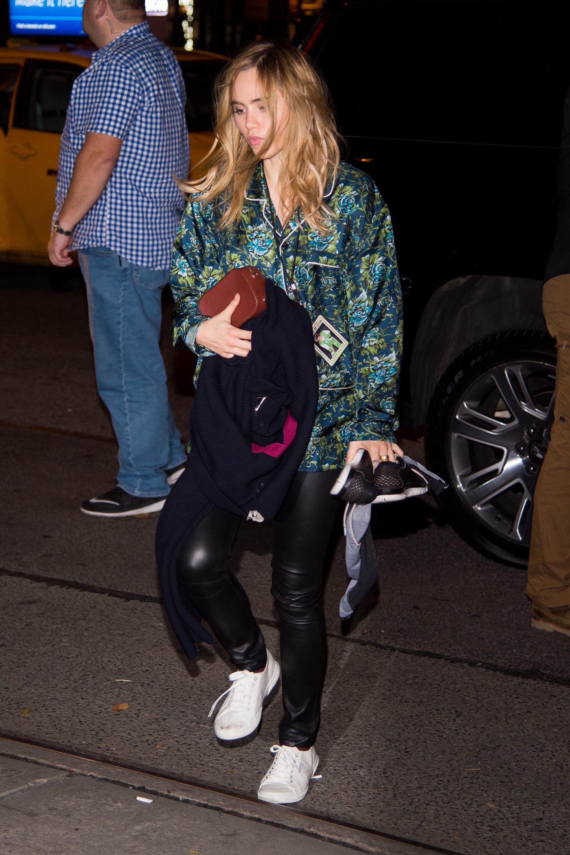 Suki Waterhouse at a Kings of Leon Concert