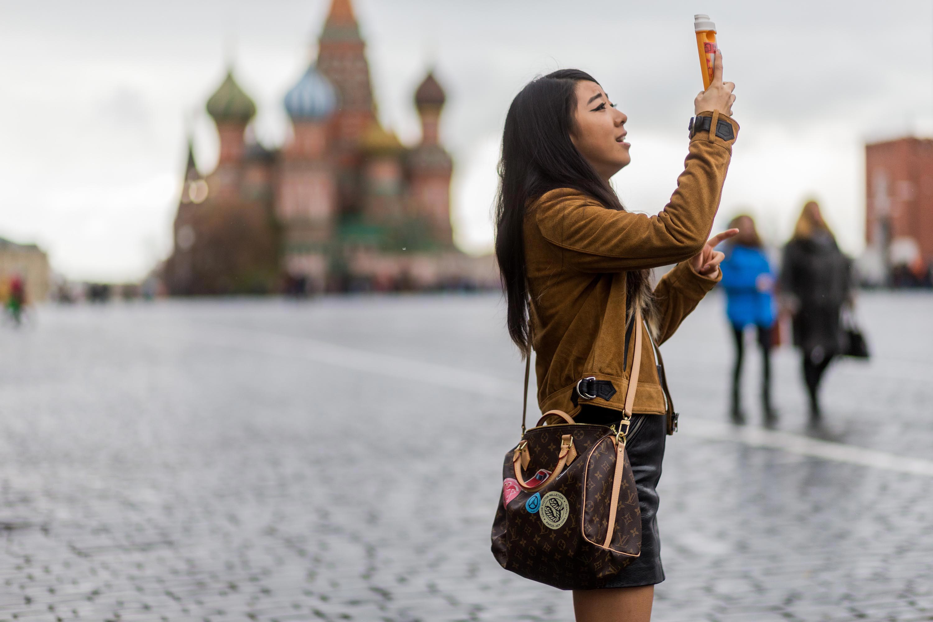 Yuwei Zhangzou Street Style Day 3 Mercedes-Benz Fashion Week Russia