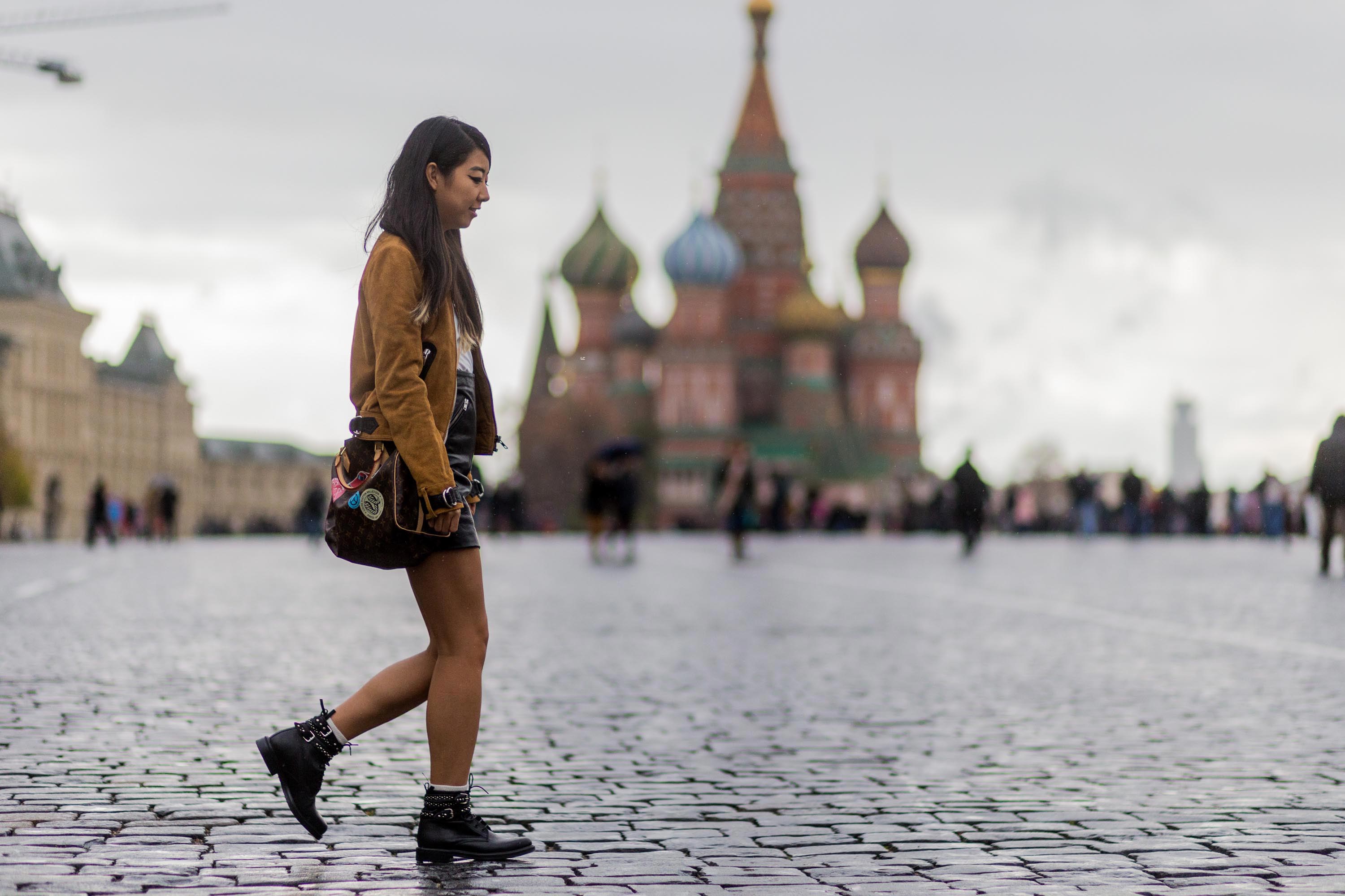 Yuwei Zhangzou Street Style Day 3 Mercedes-Benz Fashion Week Russia