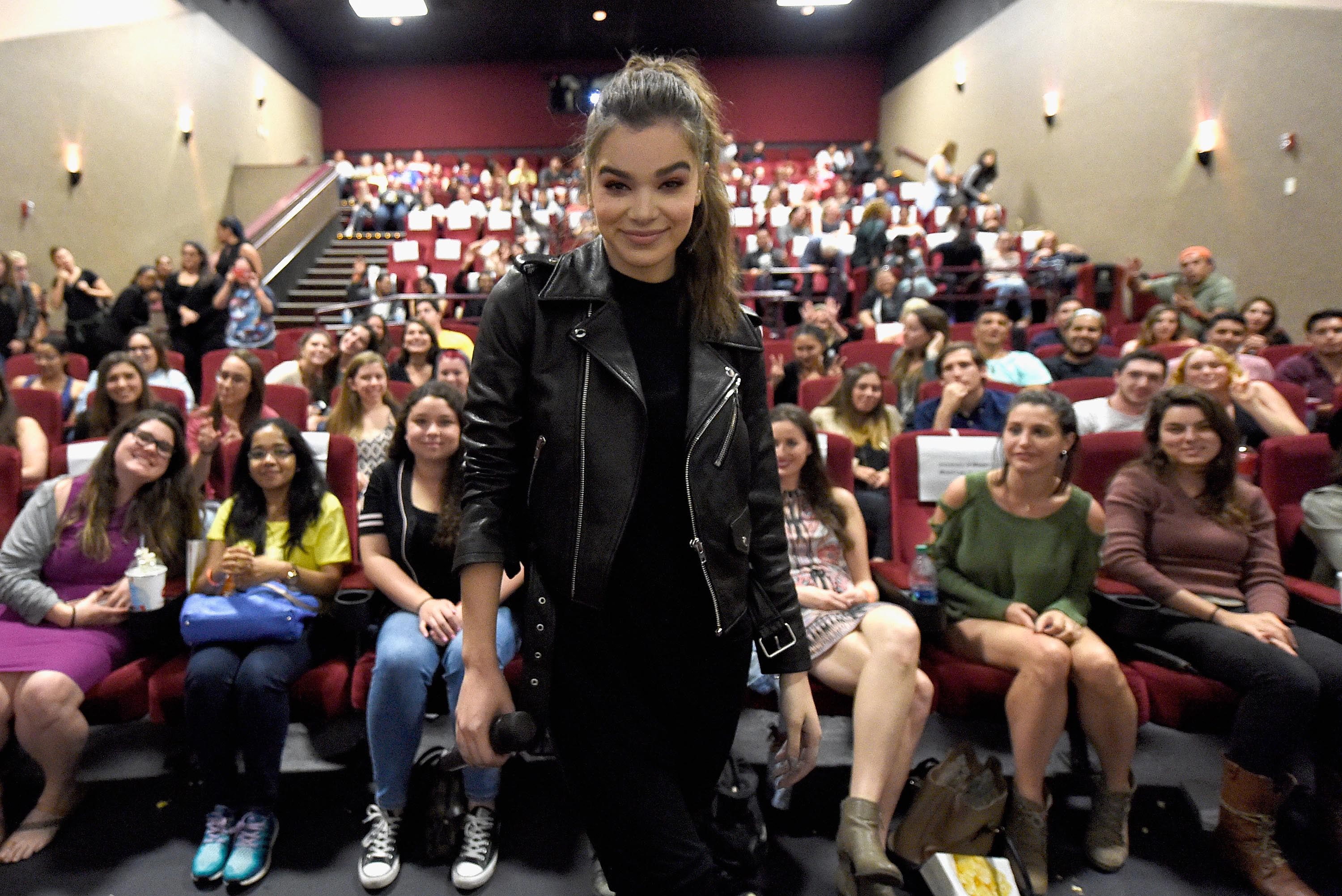 Hailee Steinfeld attends The Edge of Seventeen screening