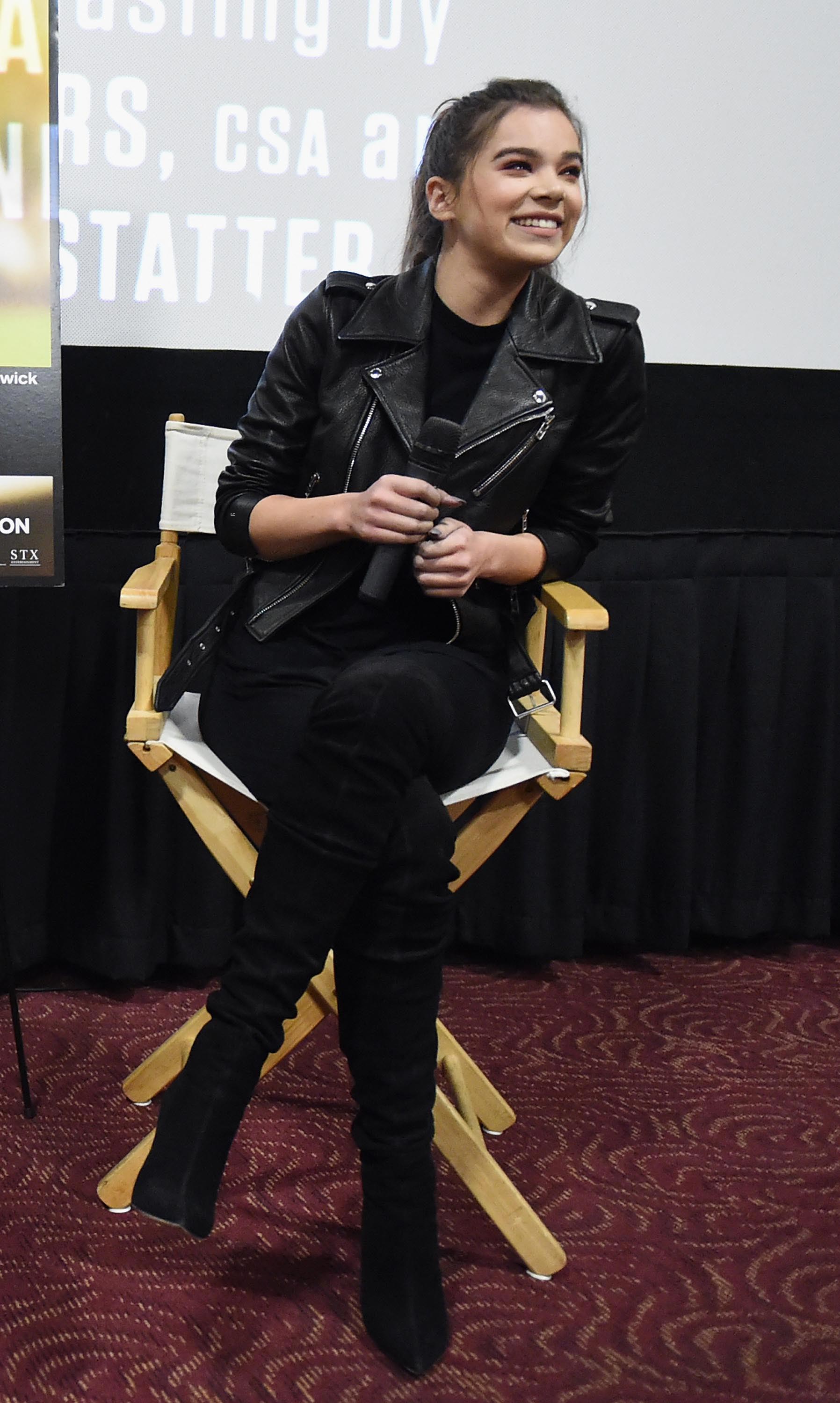 Hailee Steinfeld attends The Edge of Seventeen screening