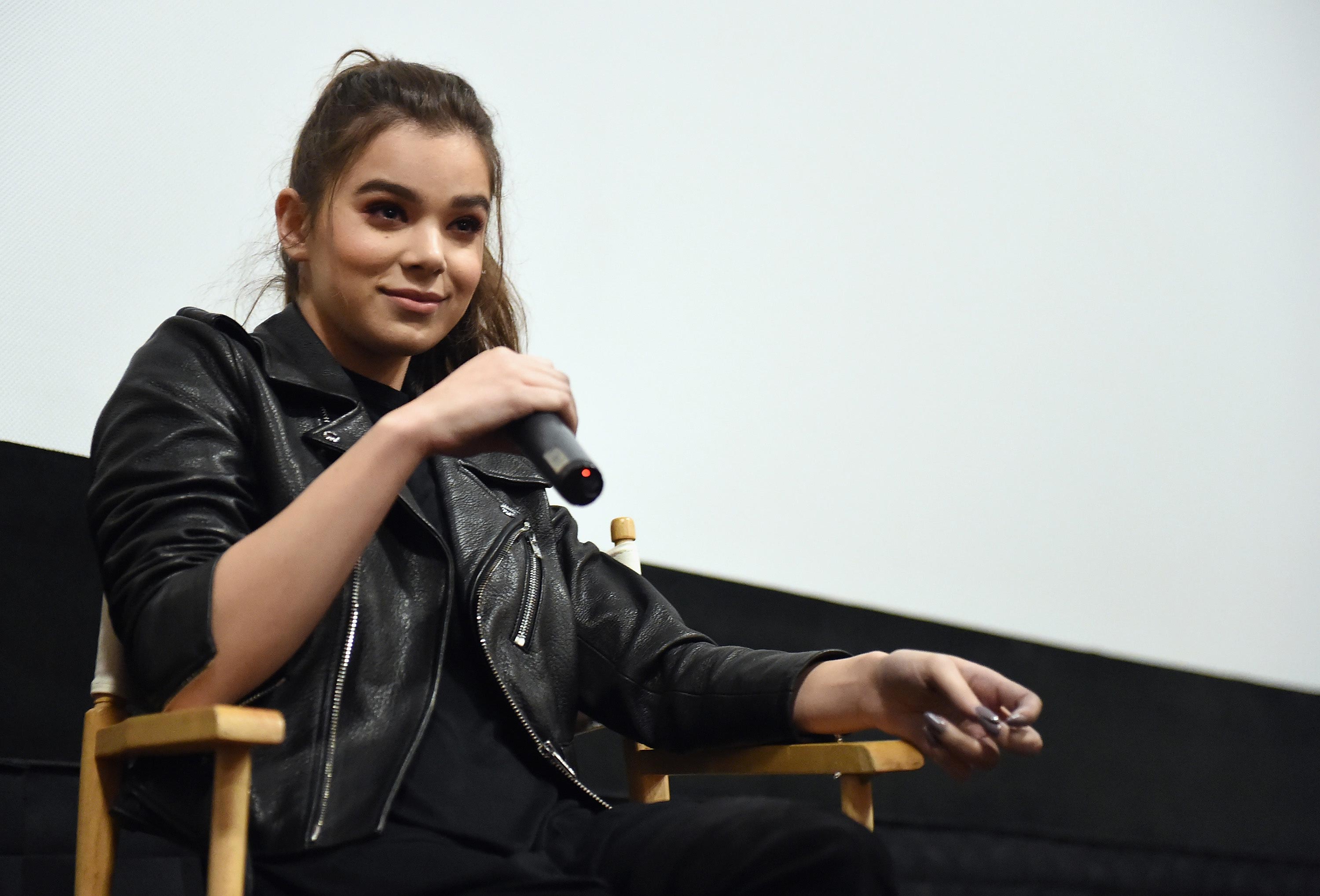 Hailee Steinfeld attends The Edge of Seventeen screening