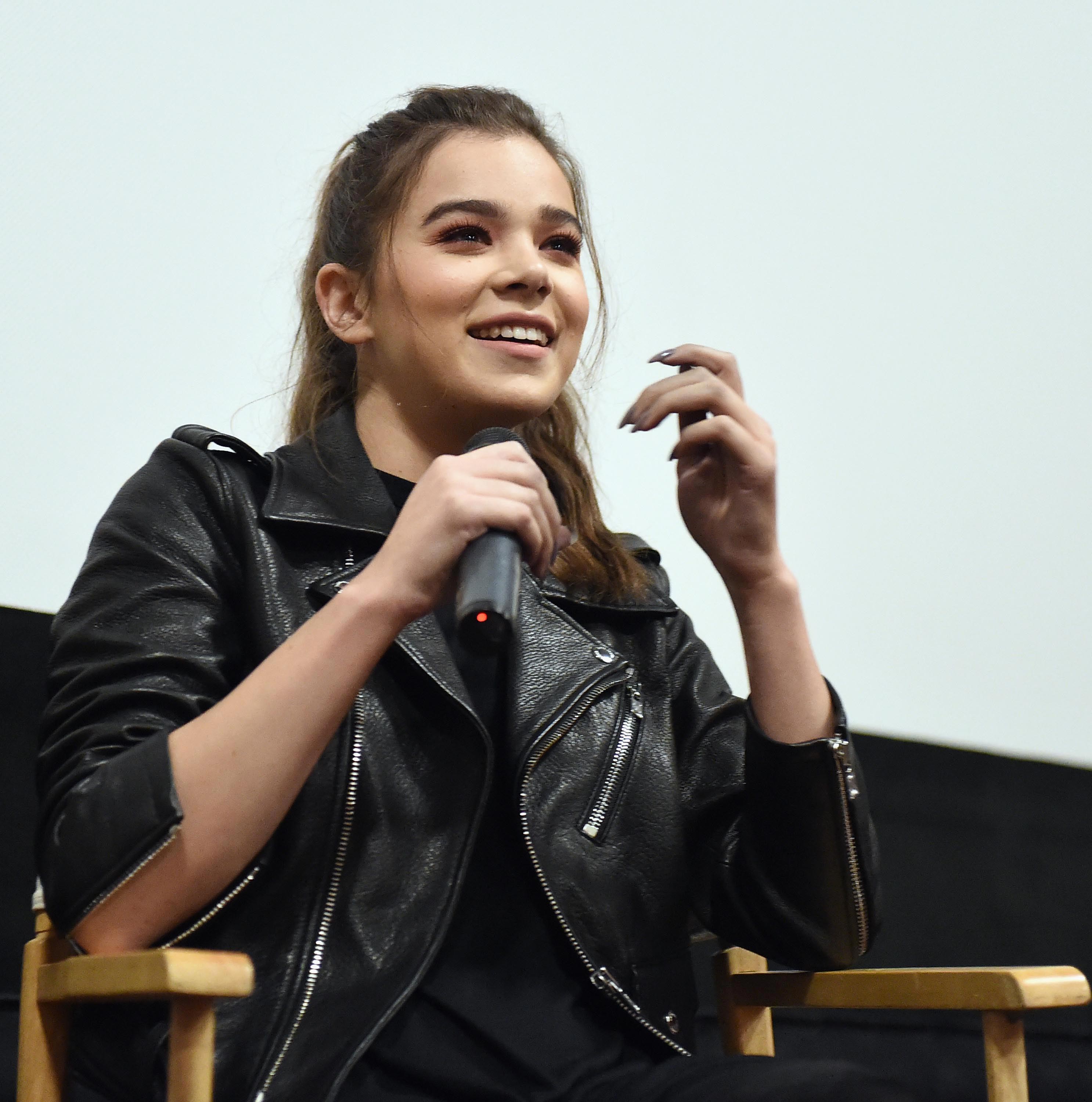 Hailee Steinfeld attends The Edge of Seventeen screening