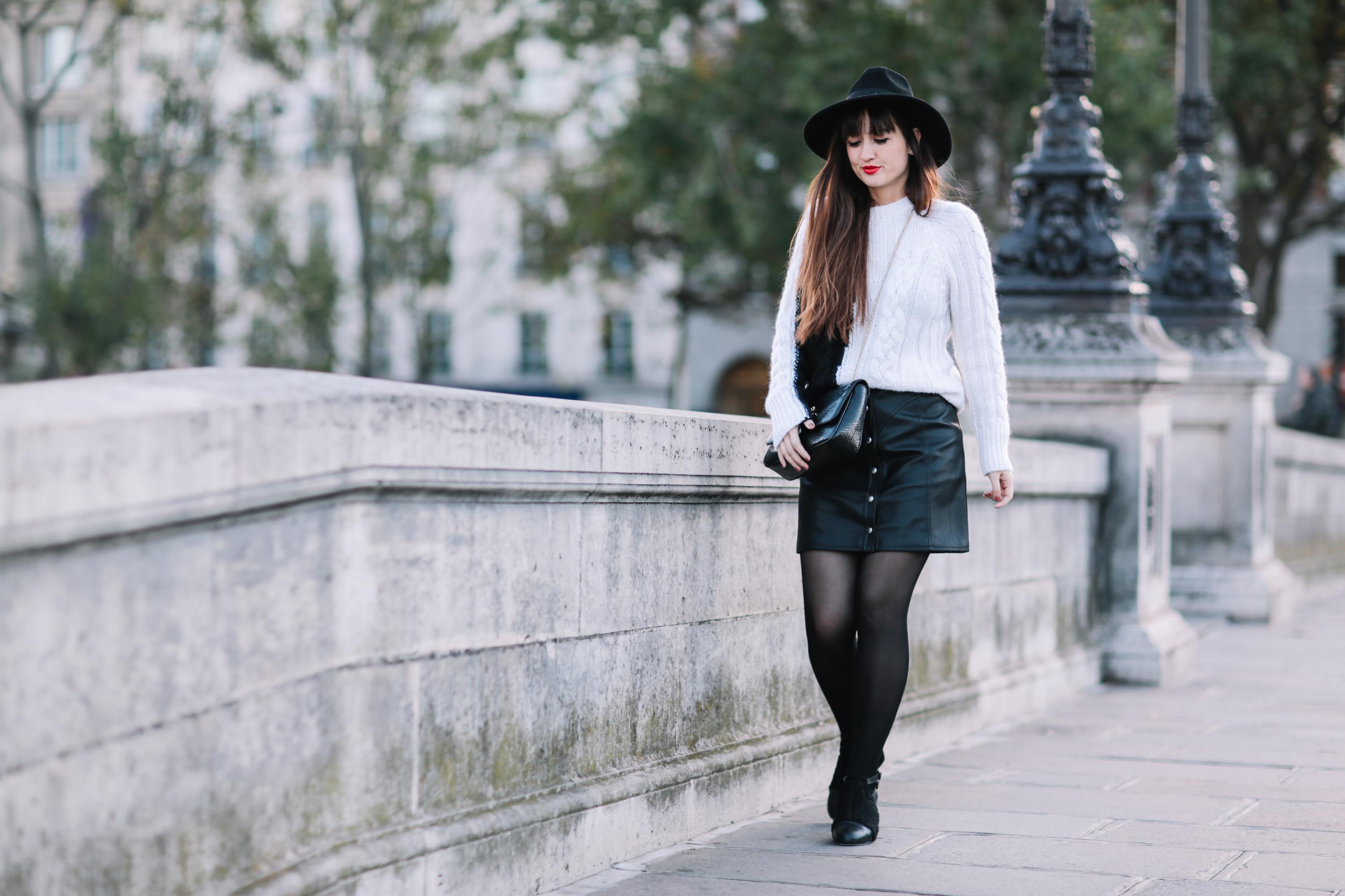 Nikita Wong street fashion in Paris