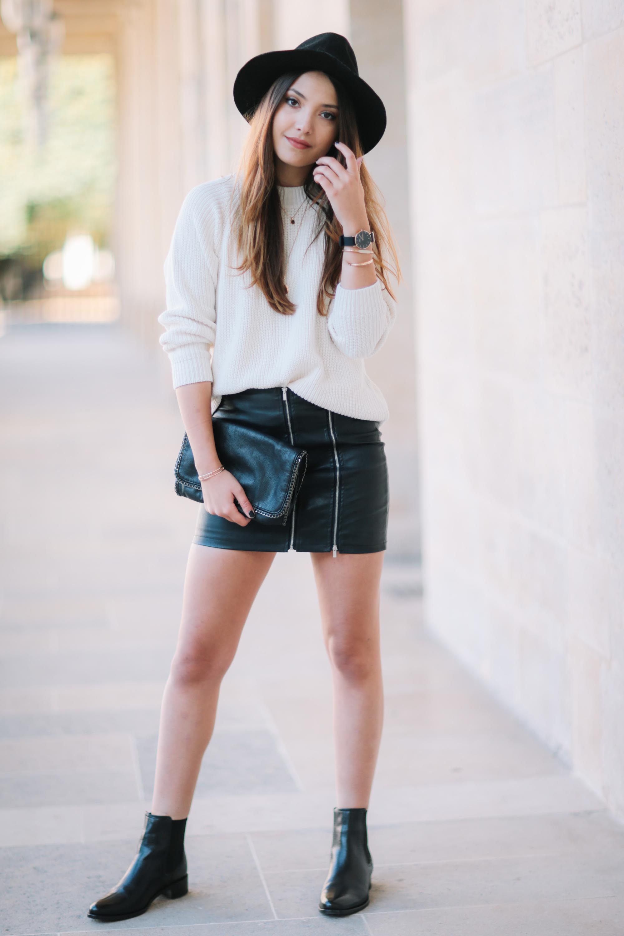 Wendy Gureghian street fashion in Paris