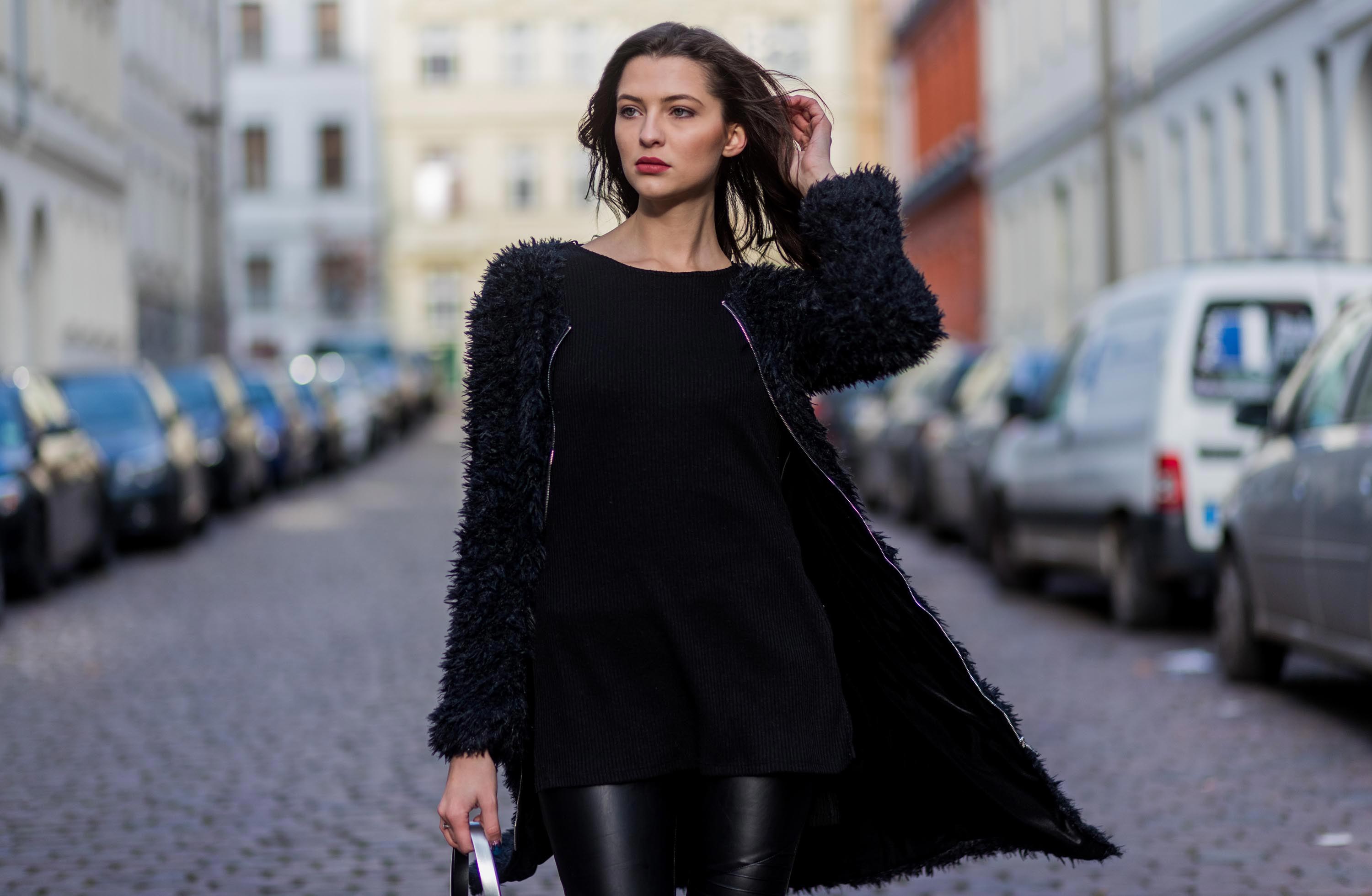 Fata Hasanovic Street Style In Berlin