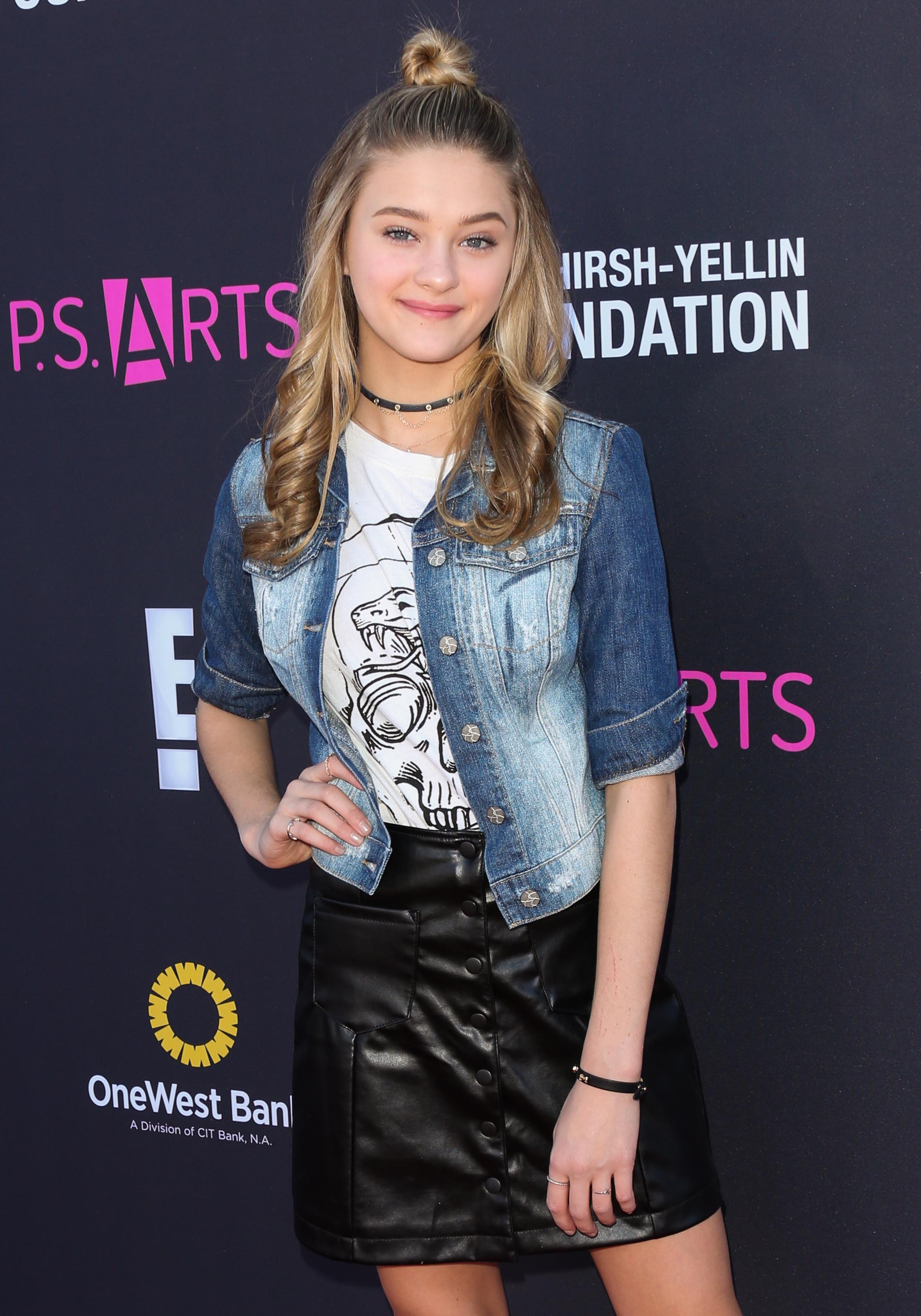 Lizzy Greene attends the P.S. ARTS Express Yourself