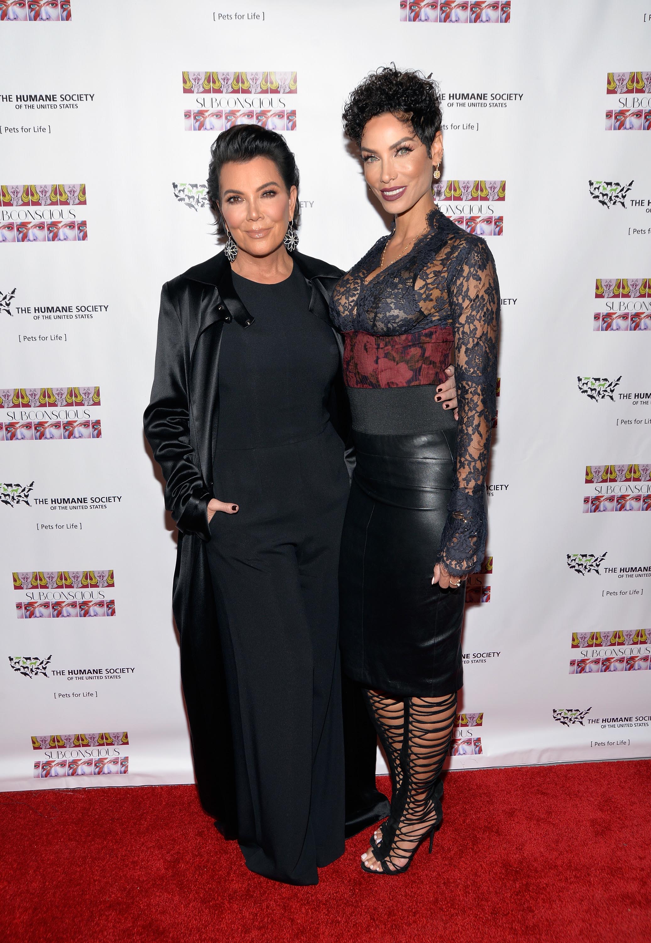 Nicole Murphy attends the Debut Gallery Opening Of Bria Murphy’s ‘Subconscious’