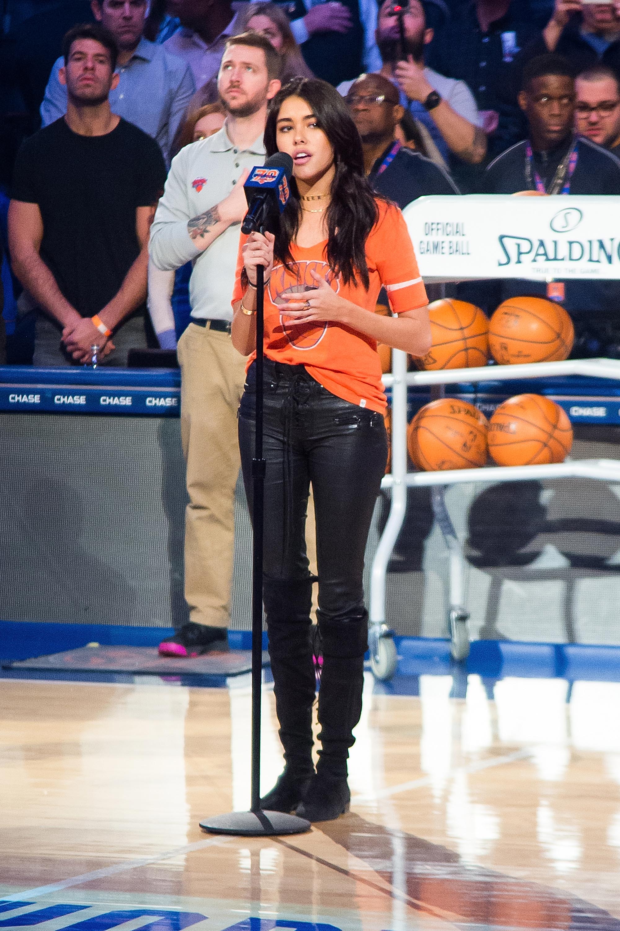 Madison Beer sings the United States National Anthem