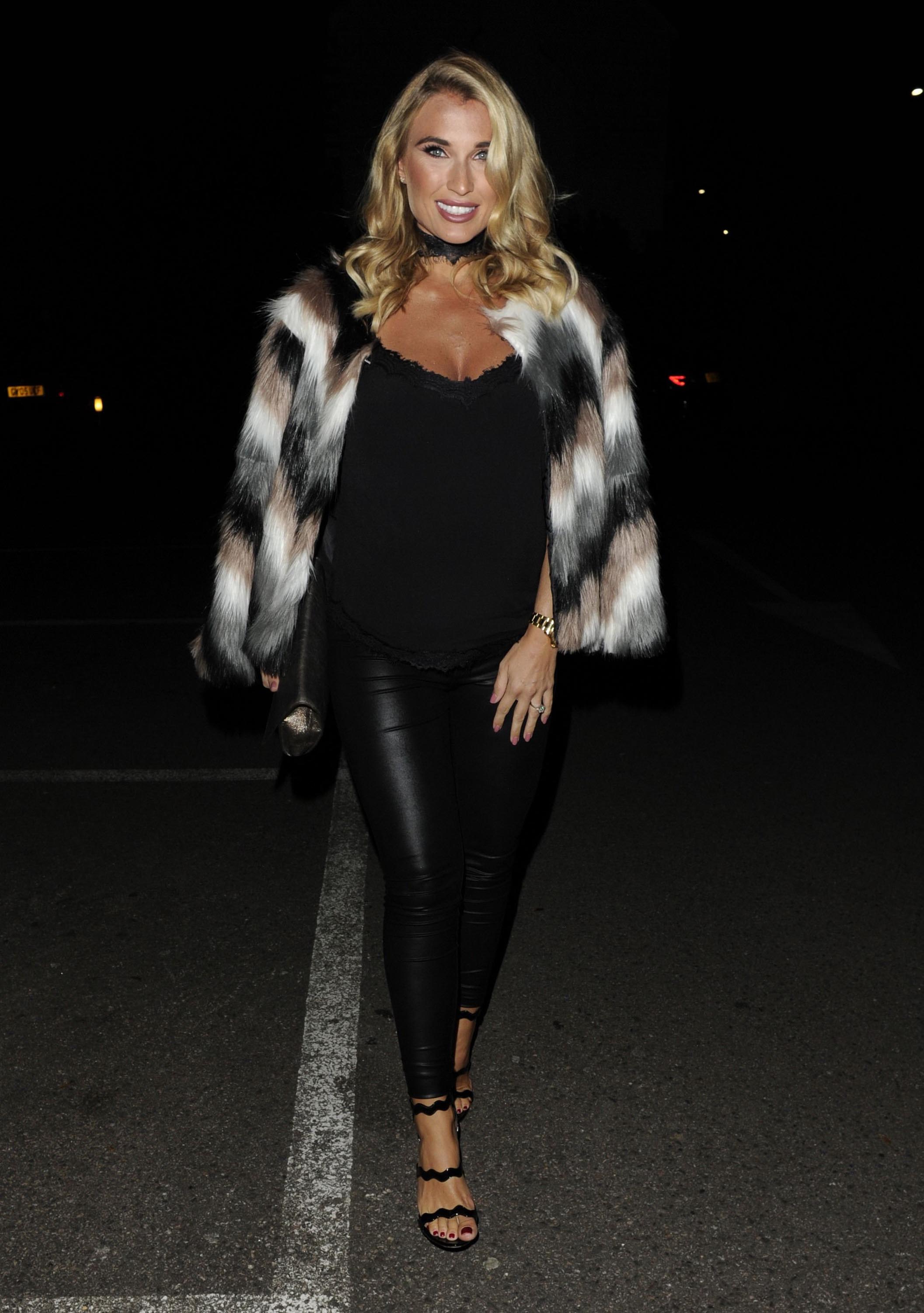 Billie Faiers arrives at a Christmas Party