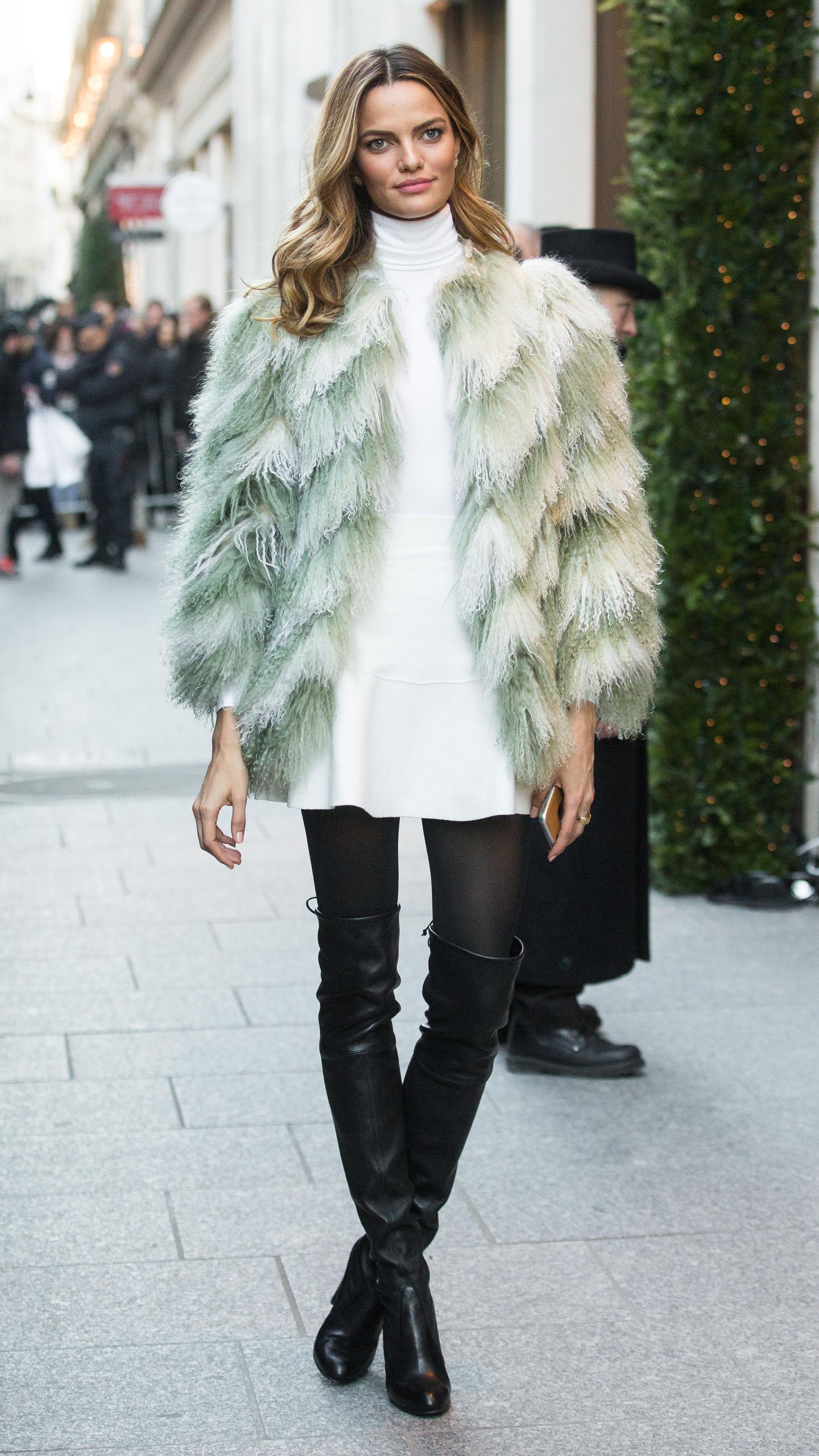 Barbara Fialho arrives at her hotel