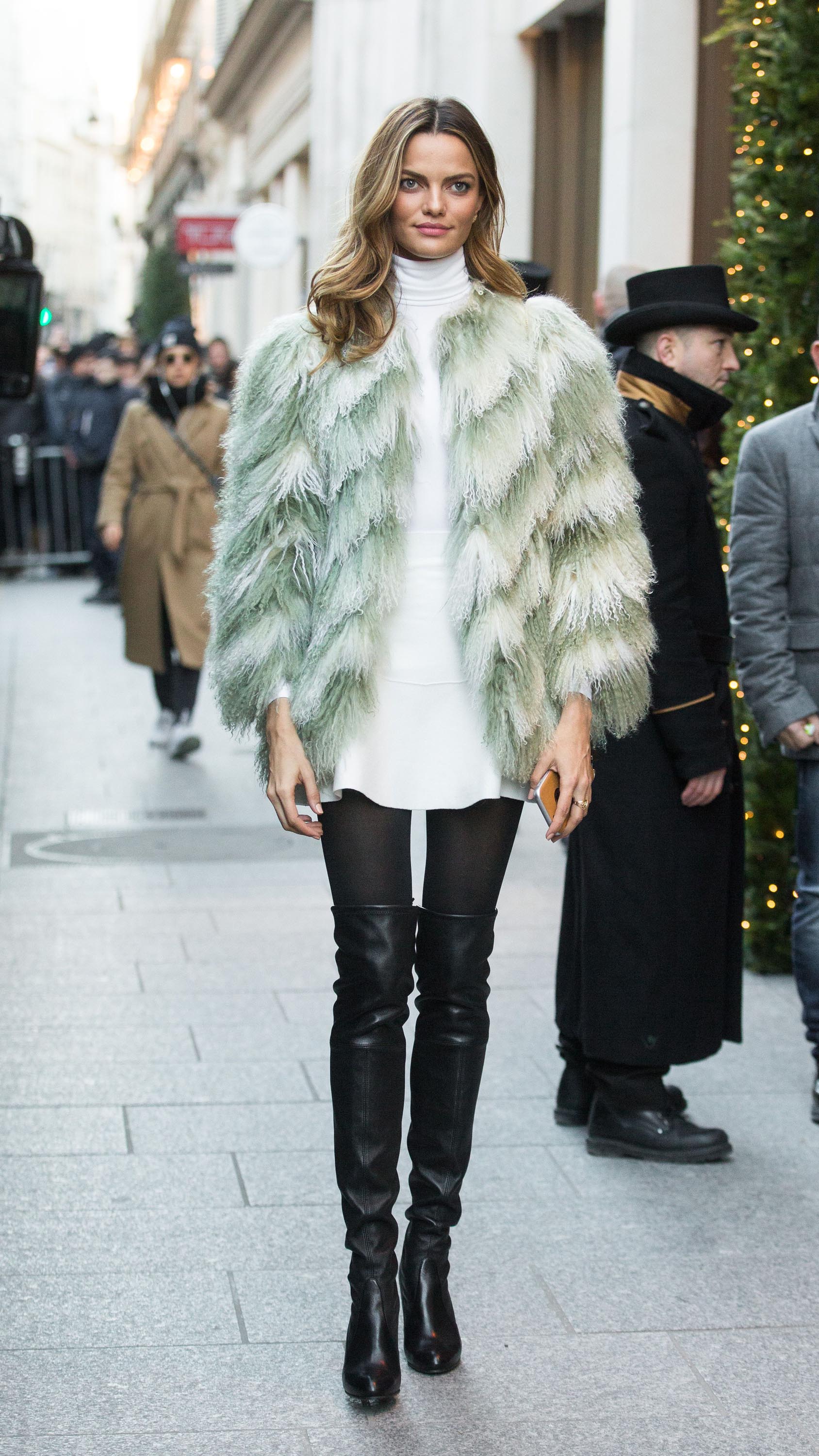 Barbara Fialho arrives at her hotel