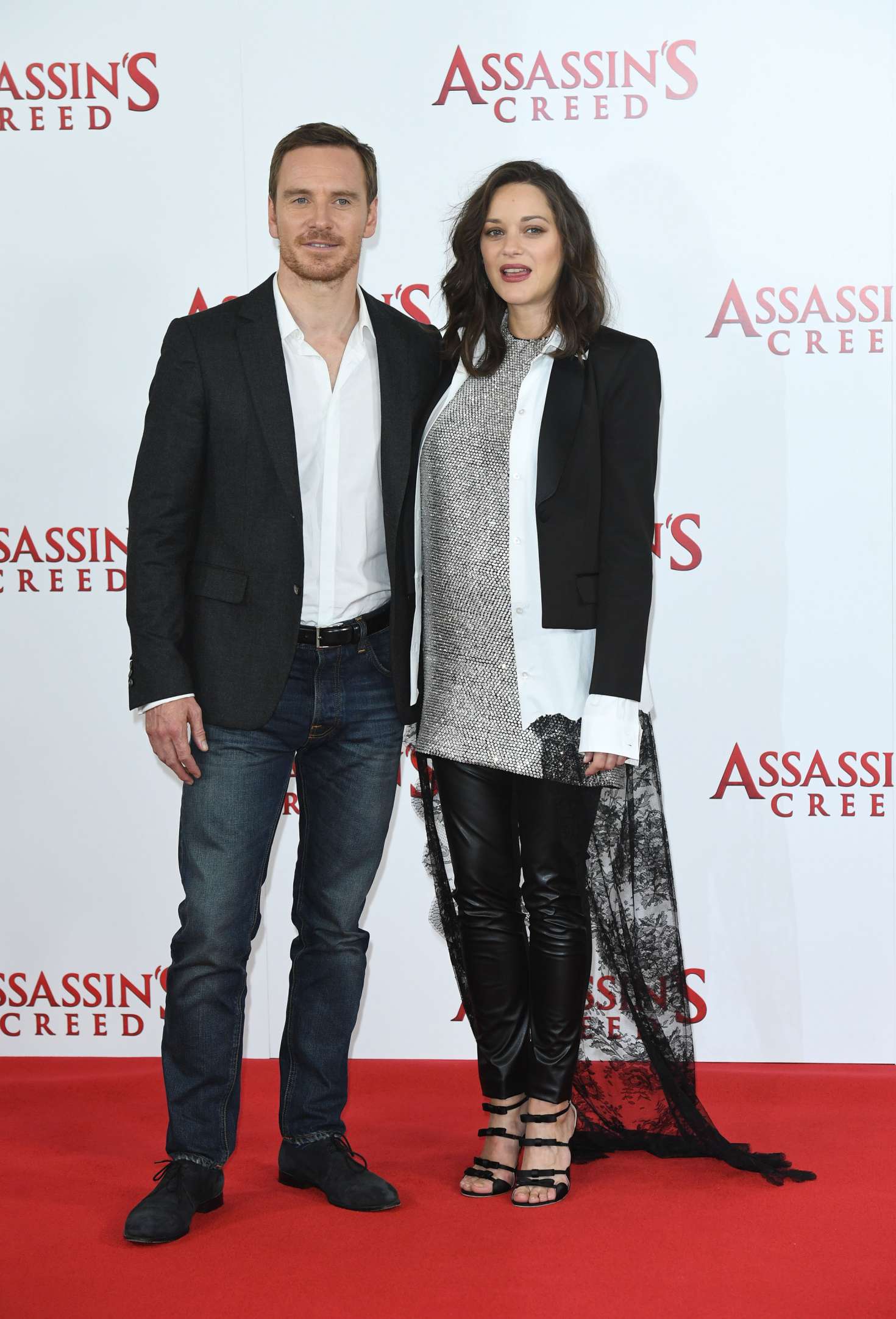 Marion Cotillard attends Assassin Creed Photocall