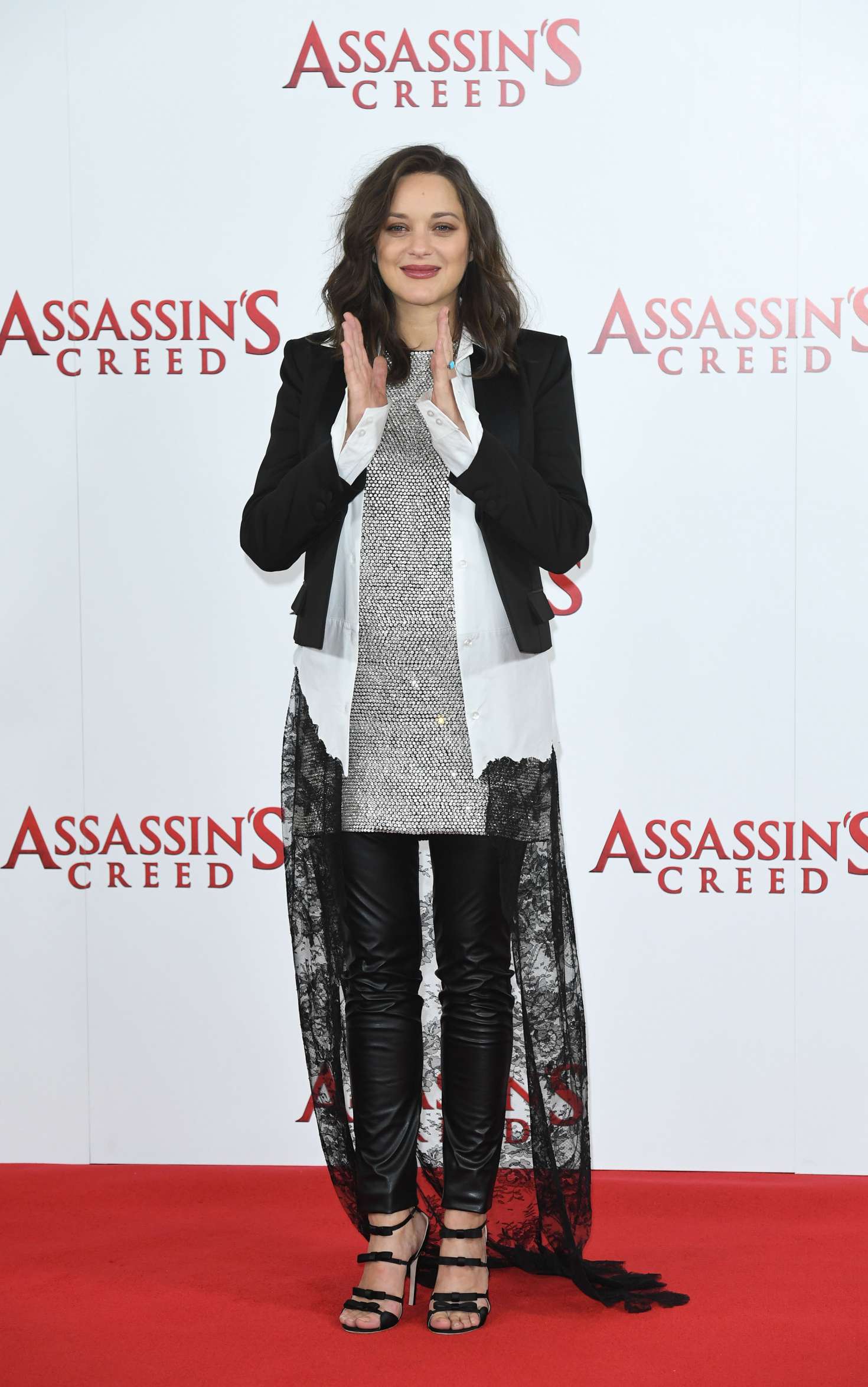 Marion Cotillard attends Assassin Creed Photocall