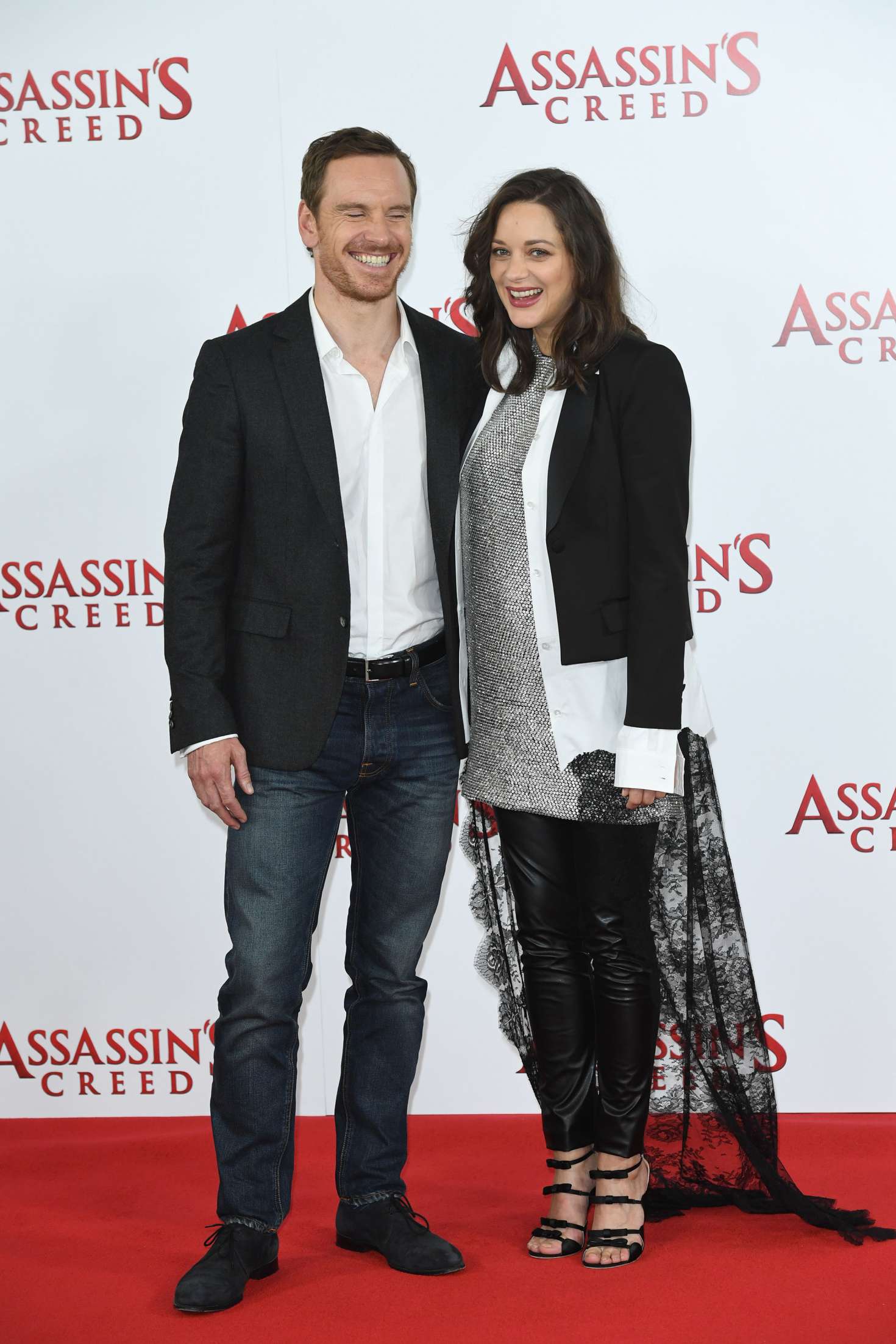 Marion Cotillard attends Assassin Creed Photocall