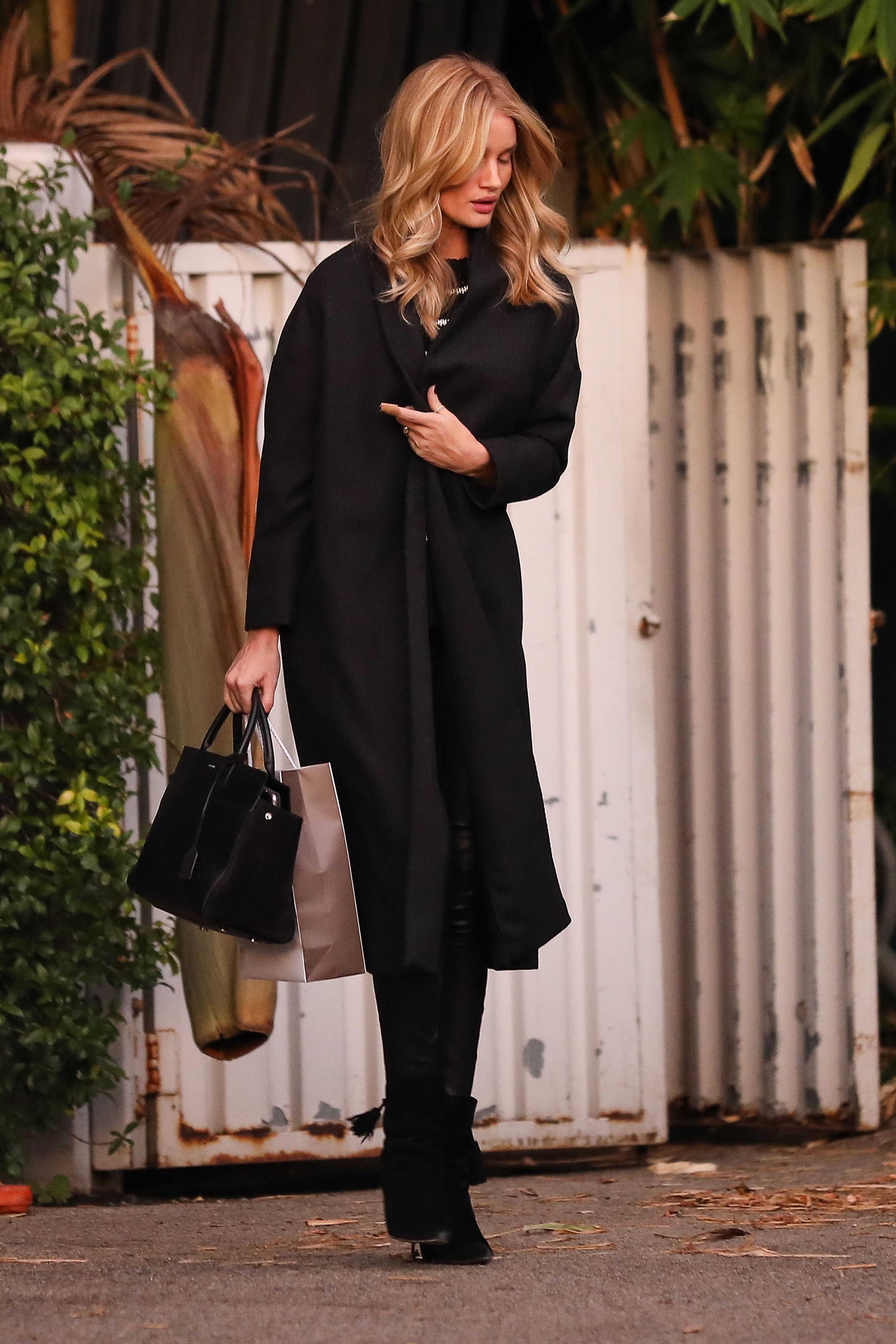 Rosie Huntington Whiteley leaving the Kinara Spa