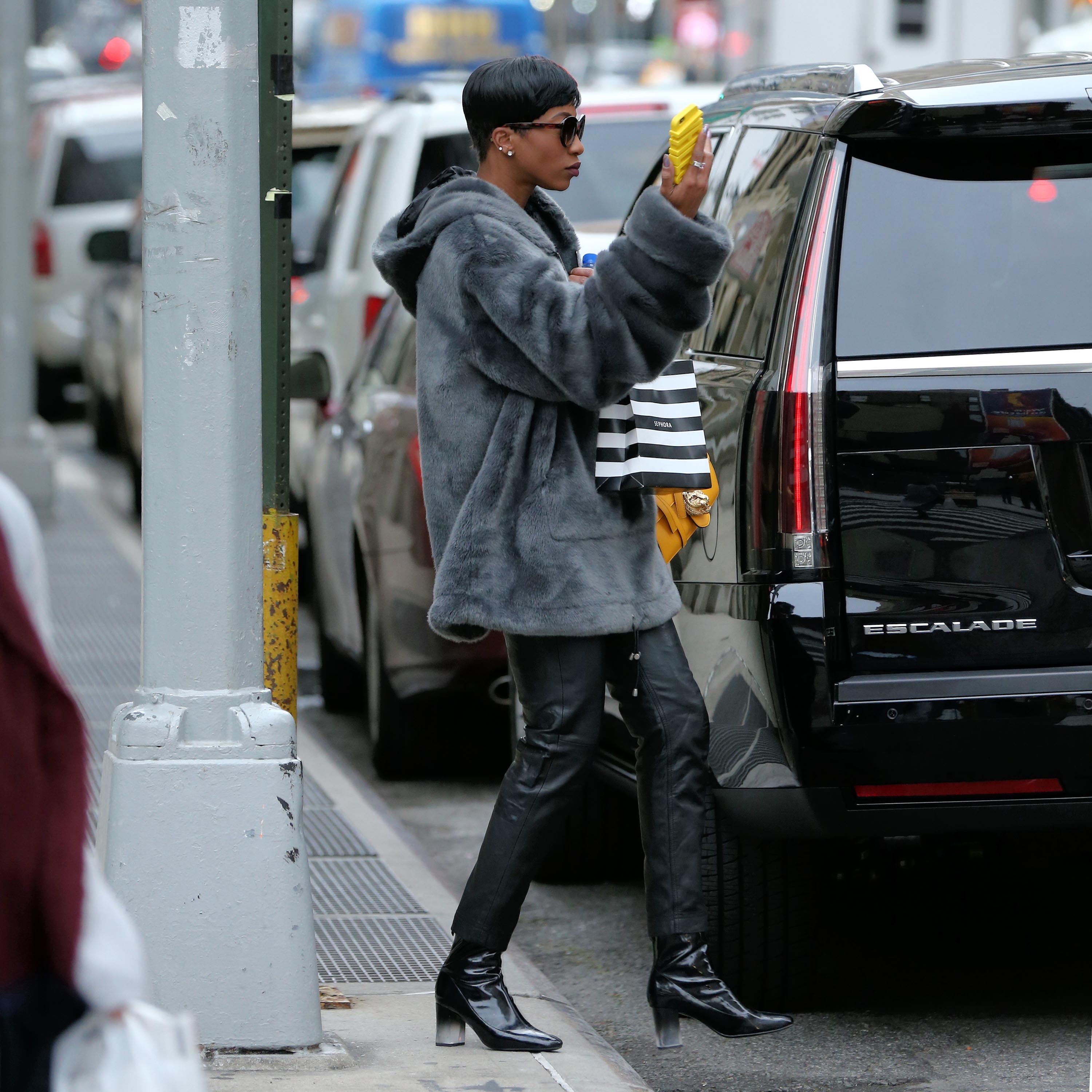 Melissa Forde out in New York