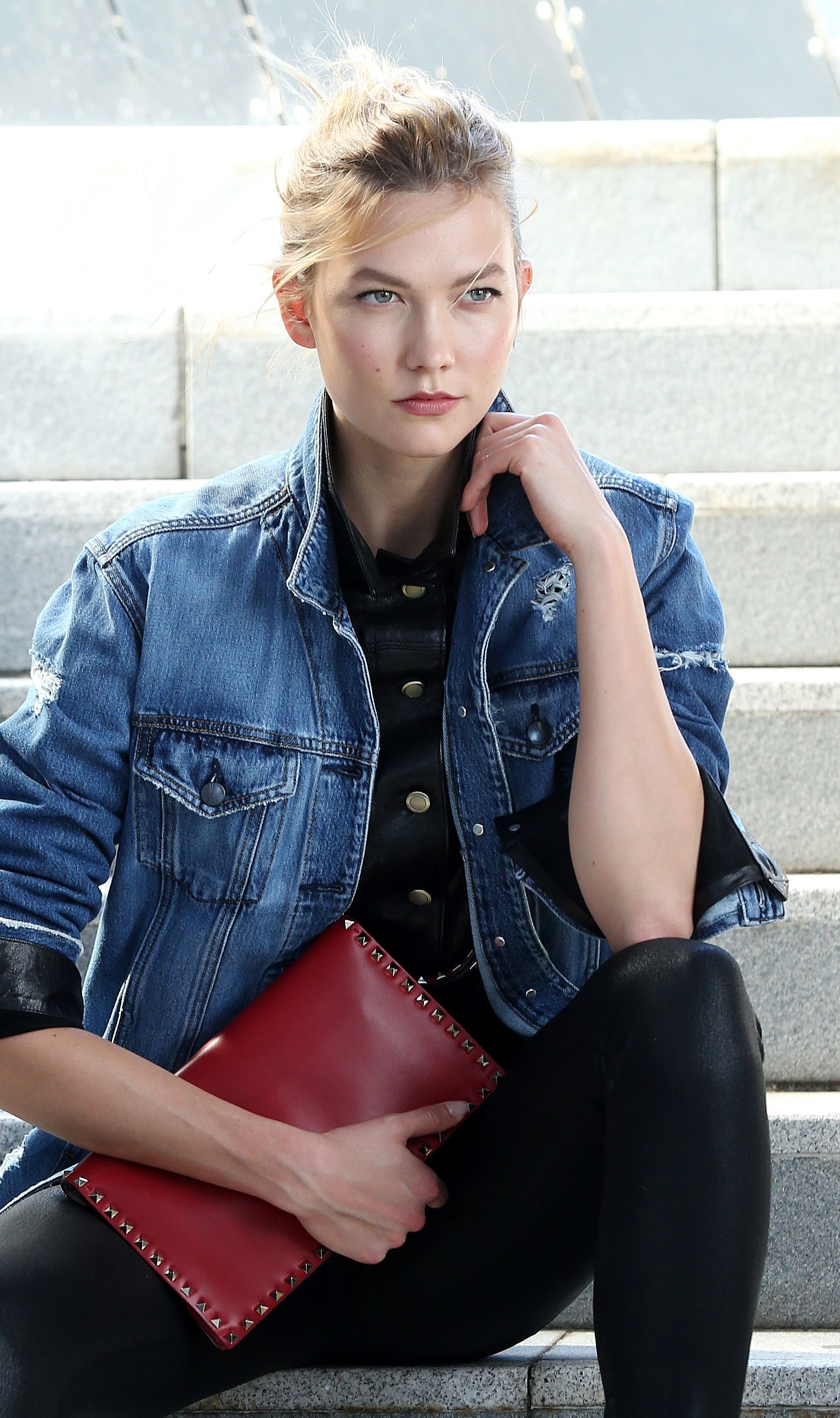 Karlie Kloss - David Jones advert on set filming