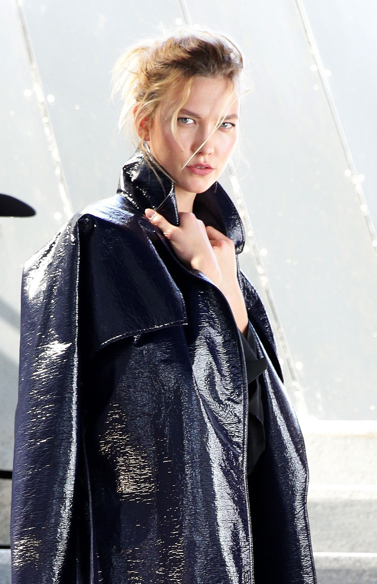 Karlie Kloss - David Jones advert on set filming