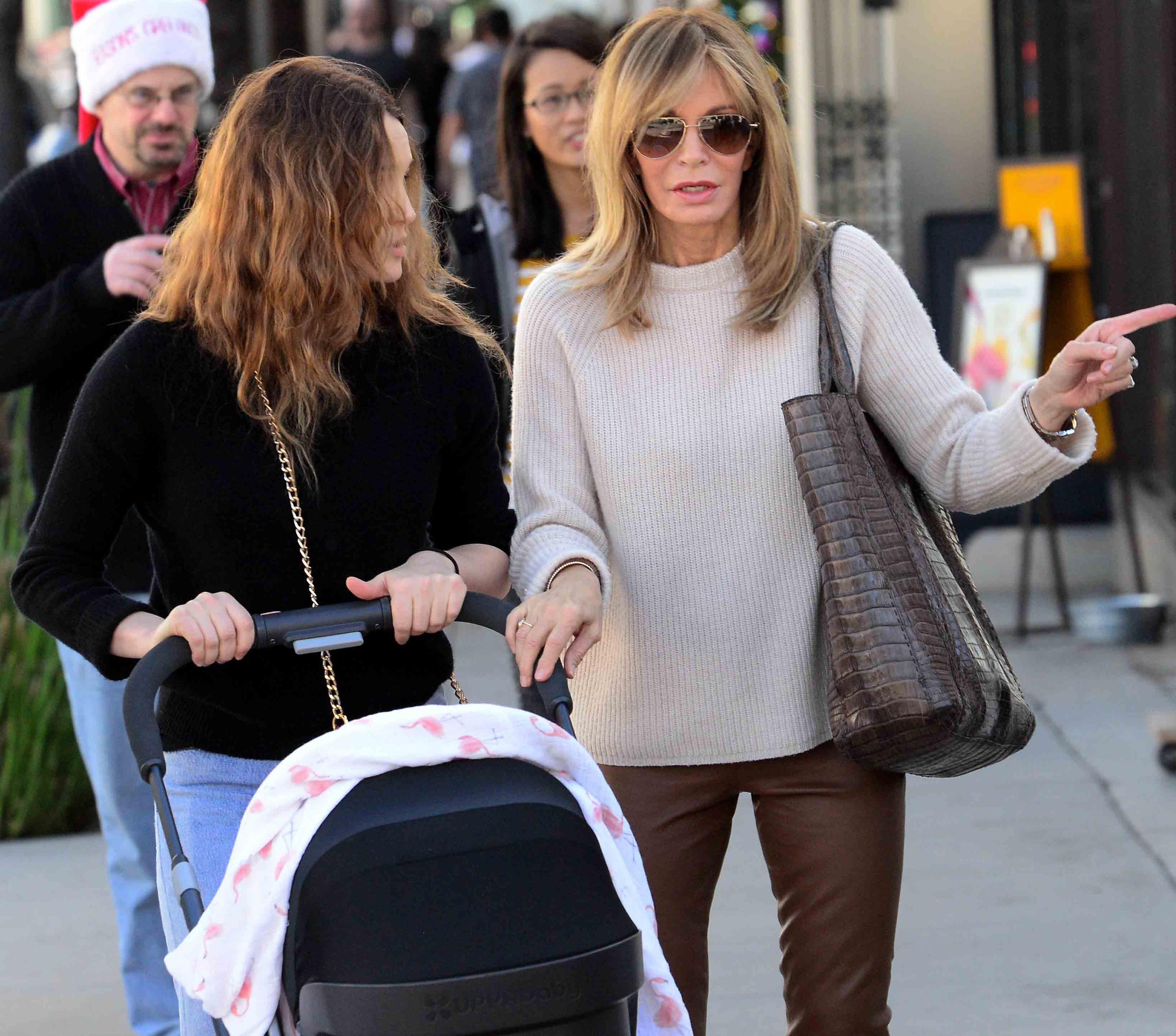 Jaclyn Smith seen shops in Beverly Hills