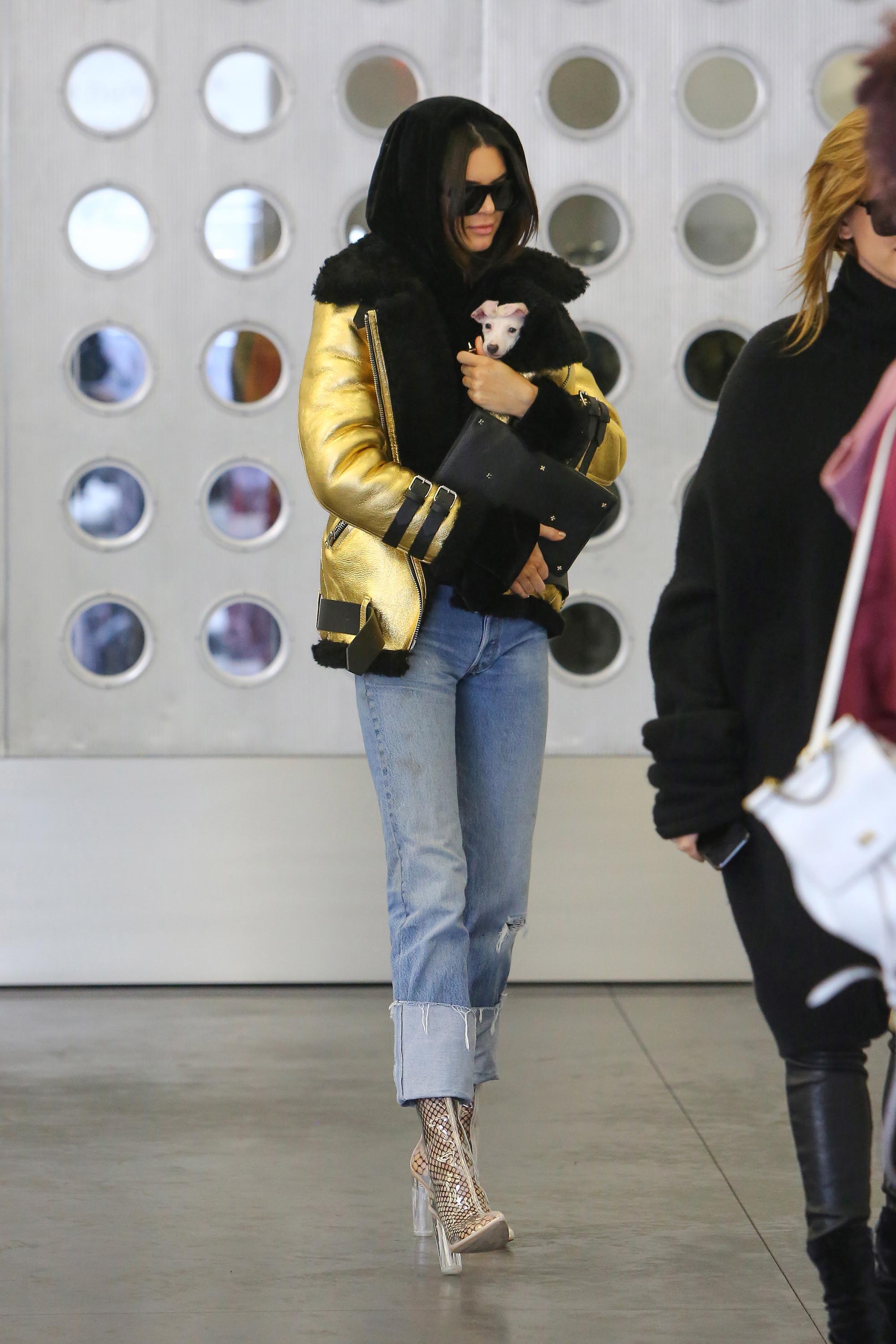 Hailey Baldwin & Kendall Jenner shopping in West Hollywood