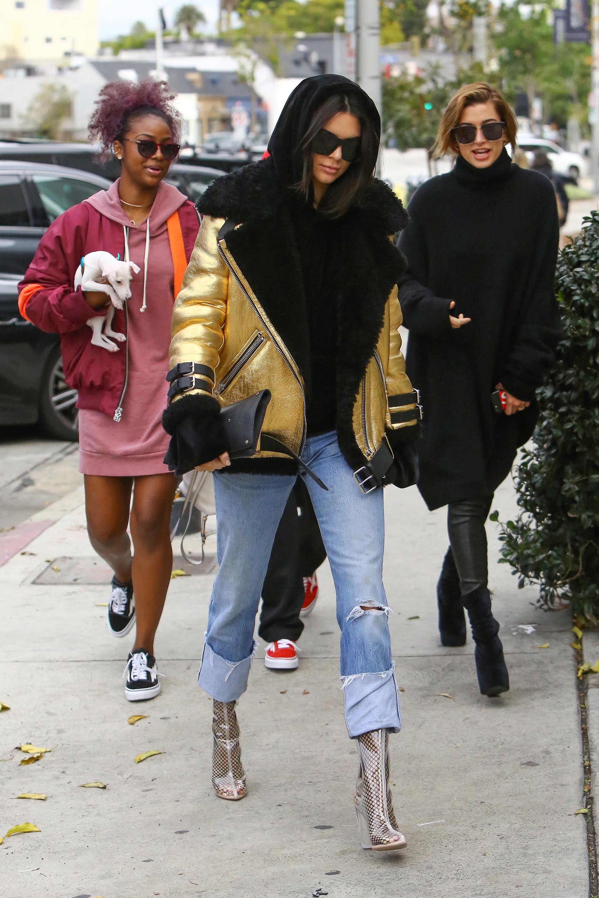 Hailey Baldwin & Kendall Jenner shopping in West Hollywood