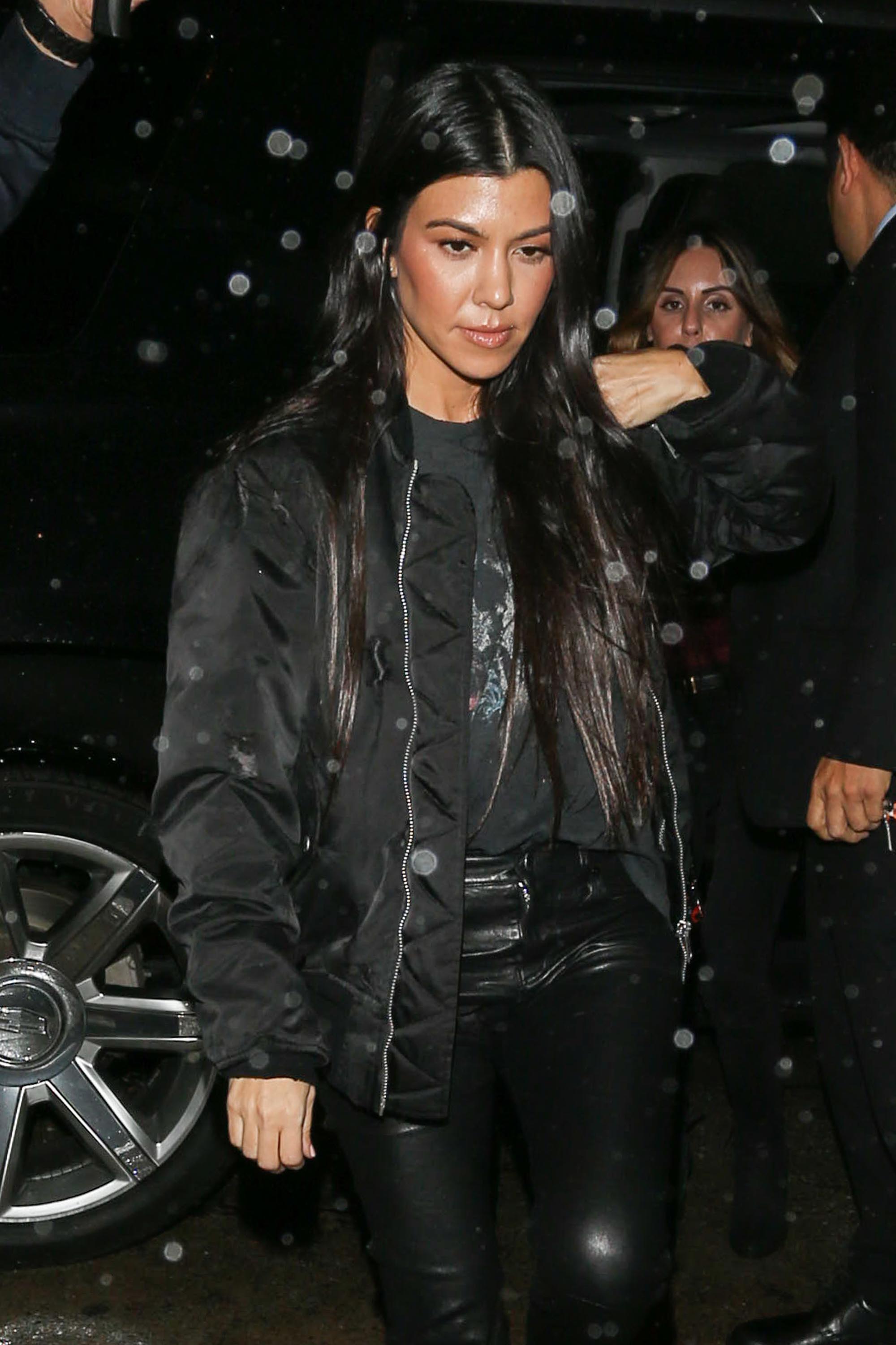 Kourtney Kardashian seen arriving for dinner at Craigs