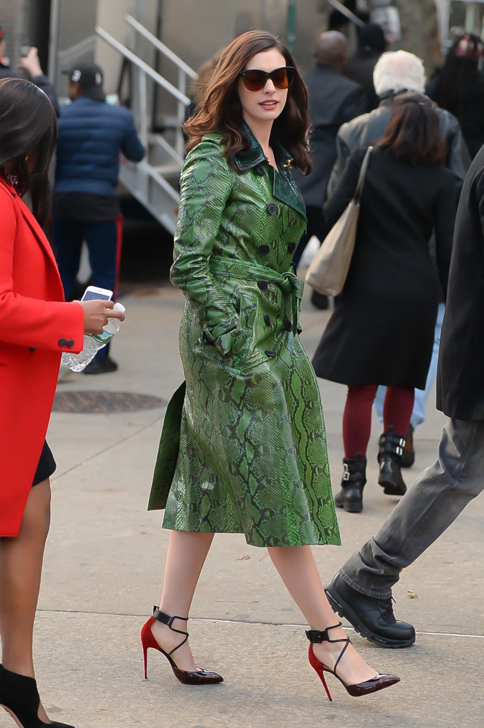 Anne Hathaway is seen filming Ocean’s