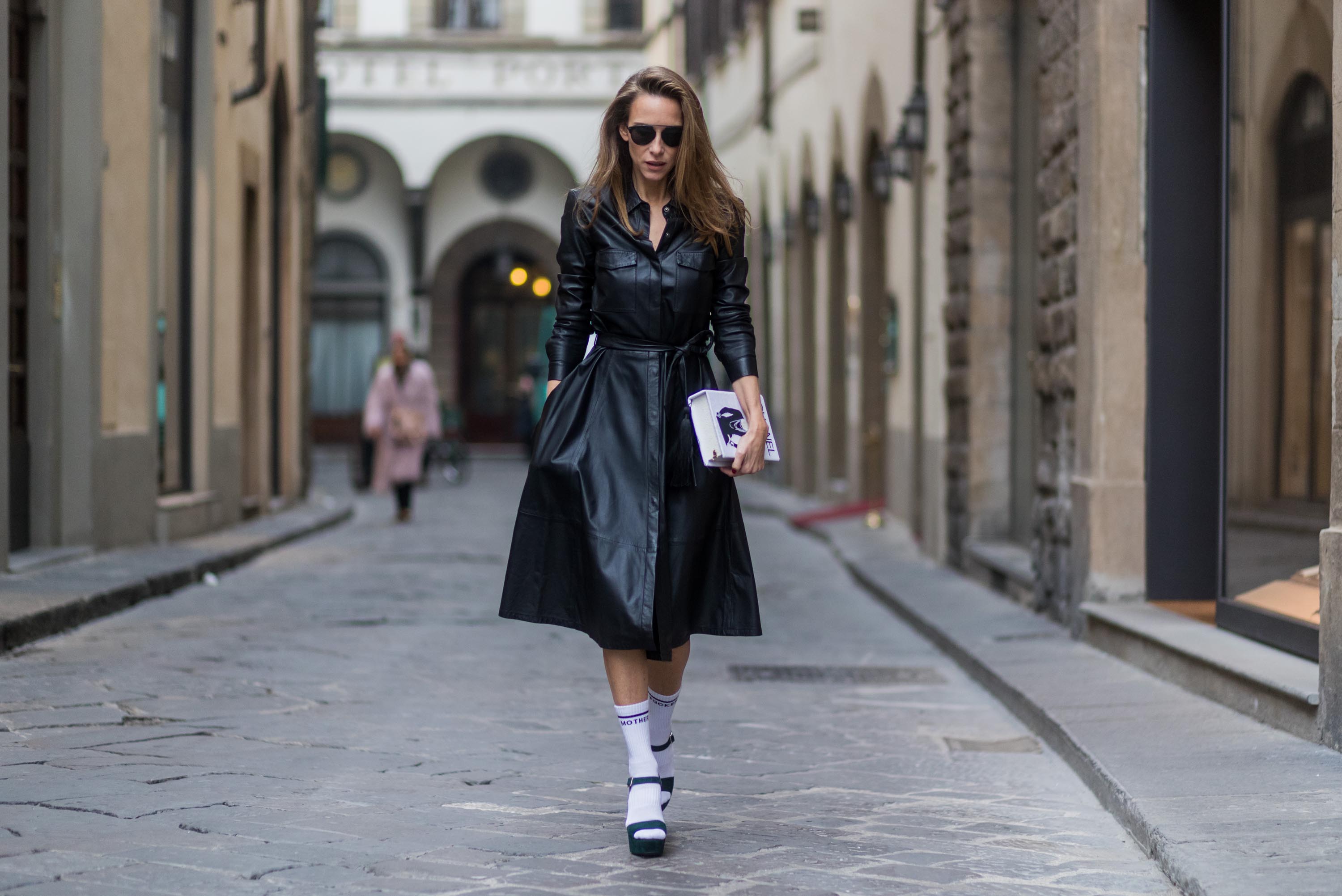 Alexandra Lapp street style in Florence