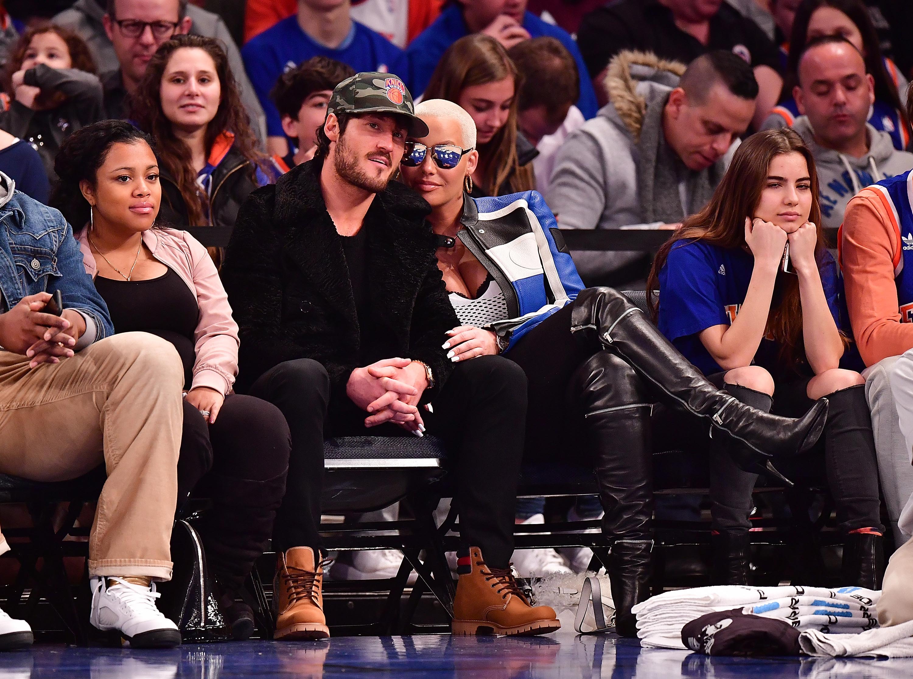 Amber Rose attends Atlanta Hawks Vs. New York Knicks game