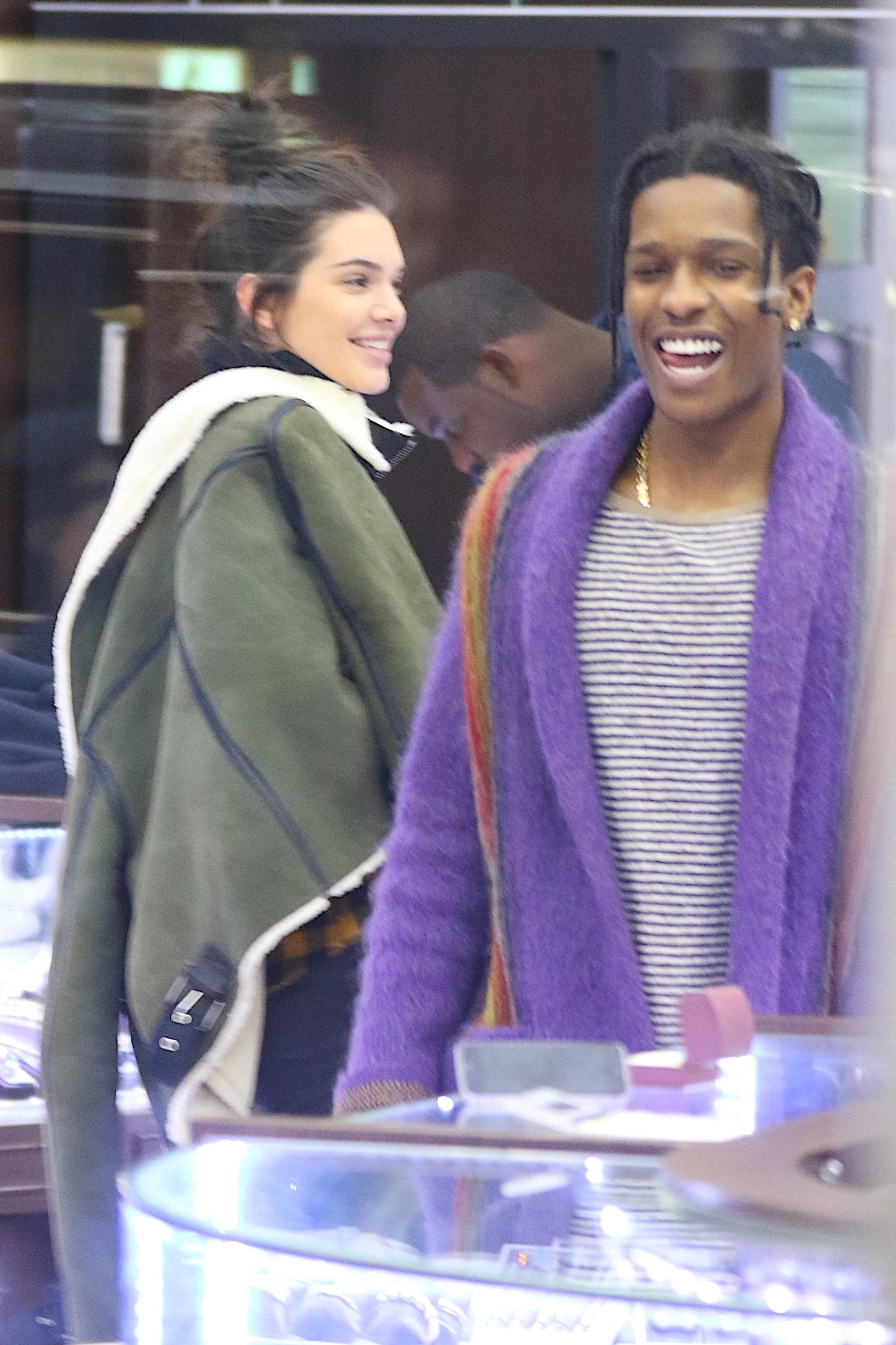 Kendall Jenner shopping in NYC