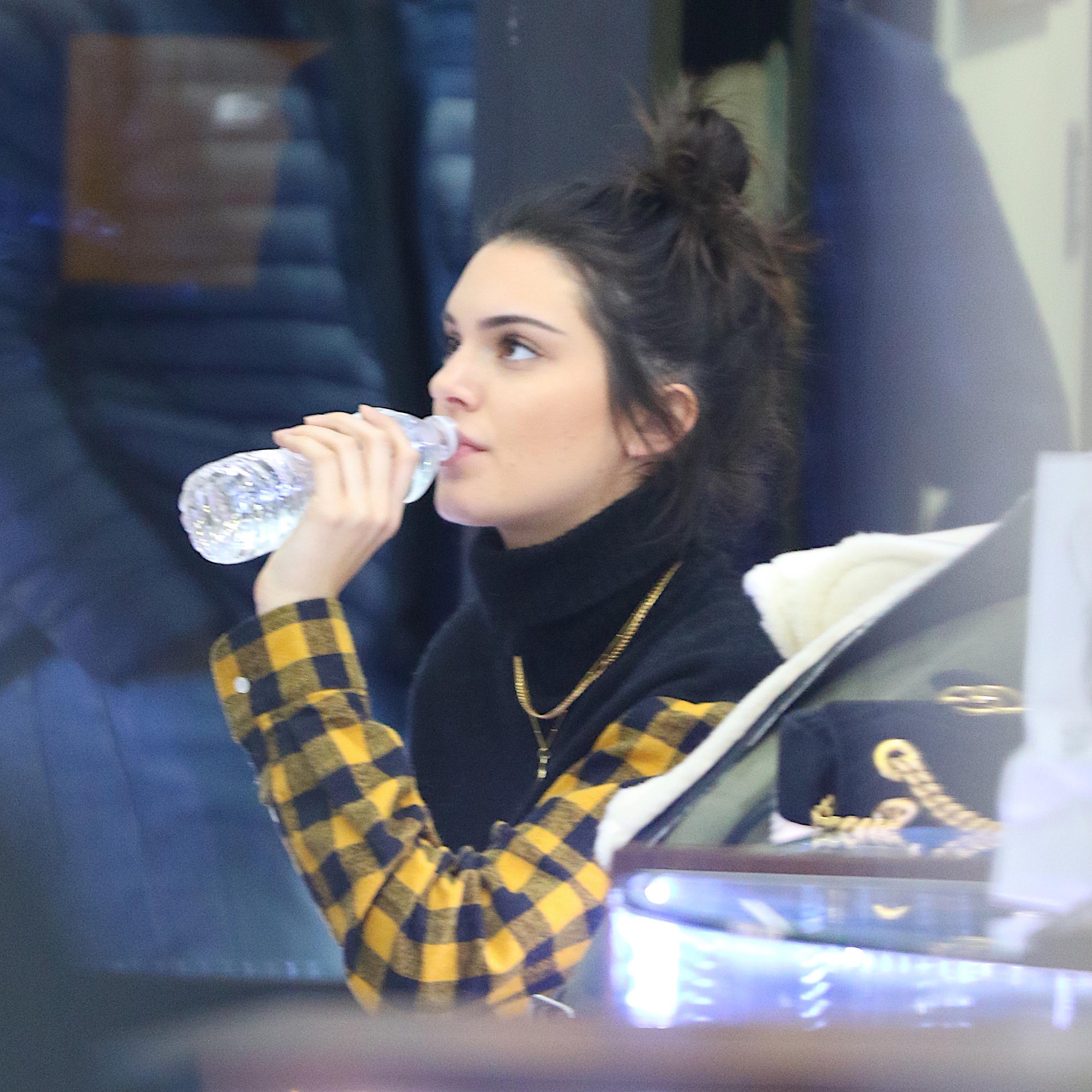 Kendall Jenner shopping in NYC