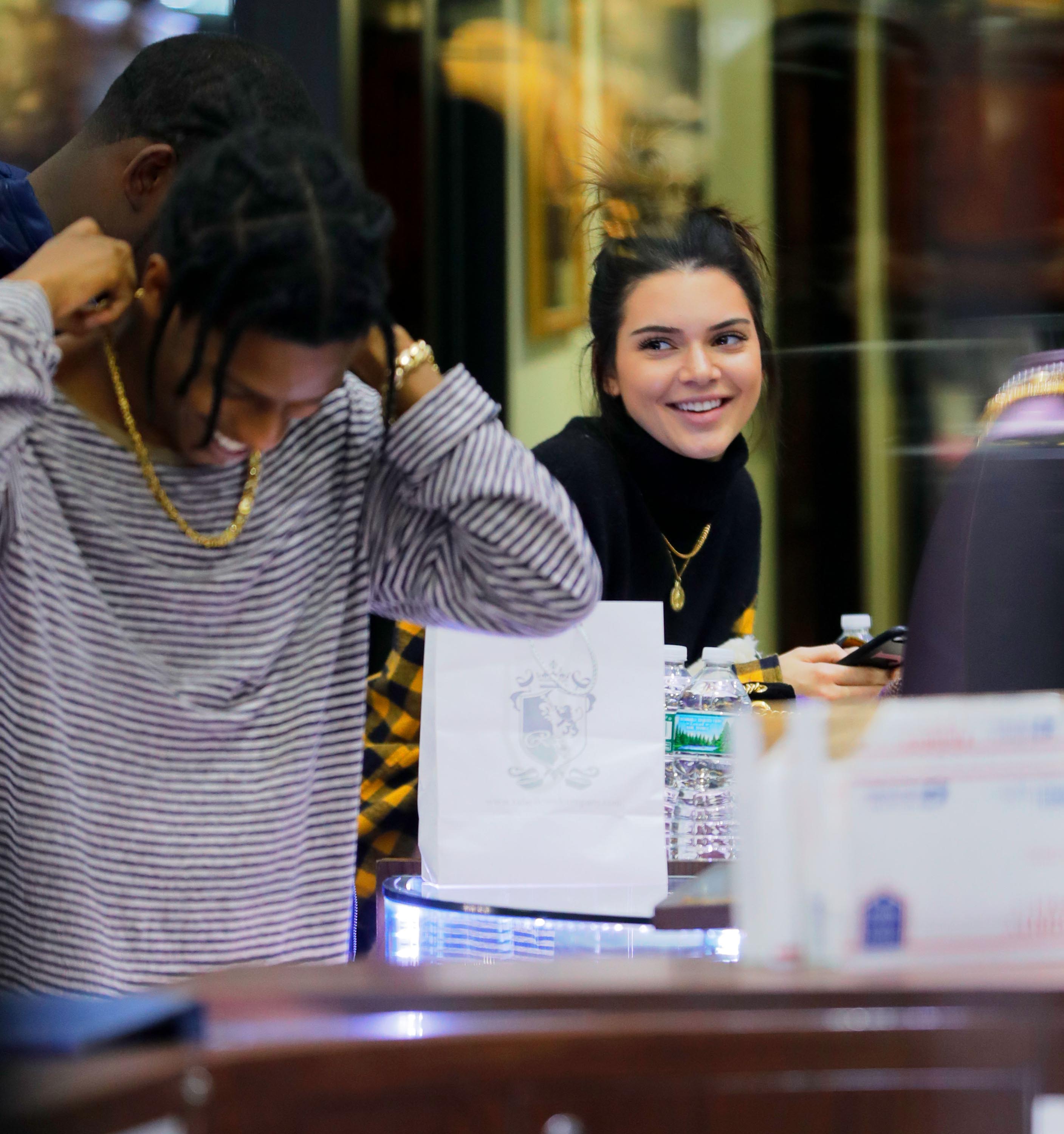 Kendall Jenner shopping in NYC