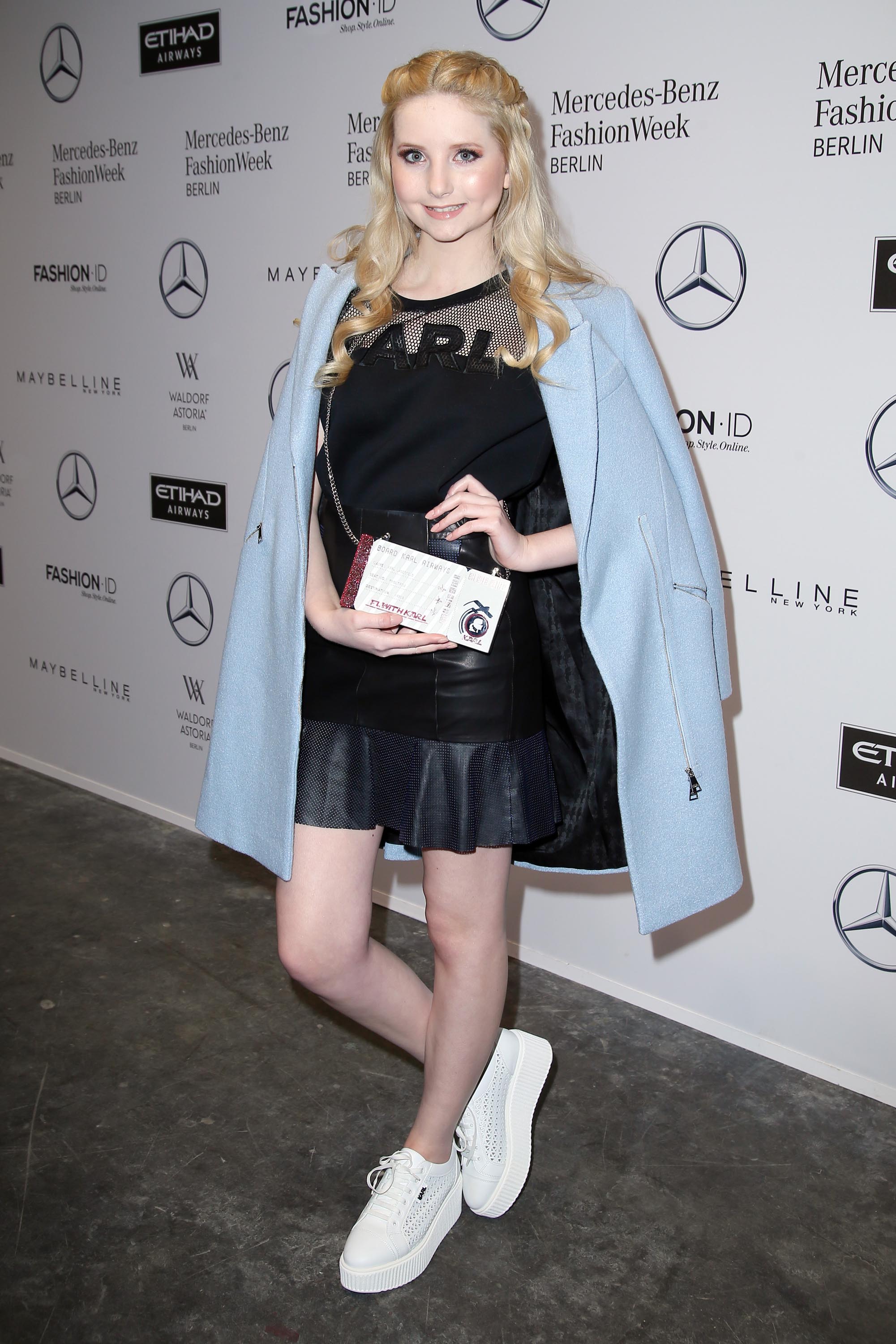 Anna Hiltrop attends the Leonie Mergen show