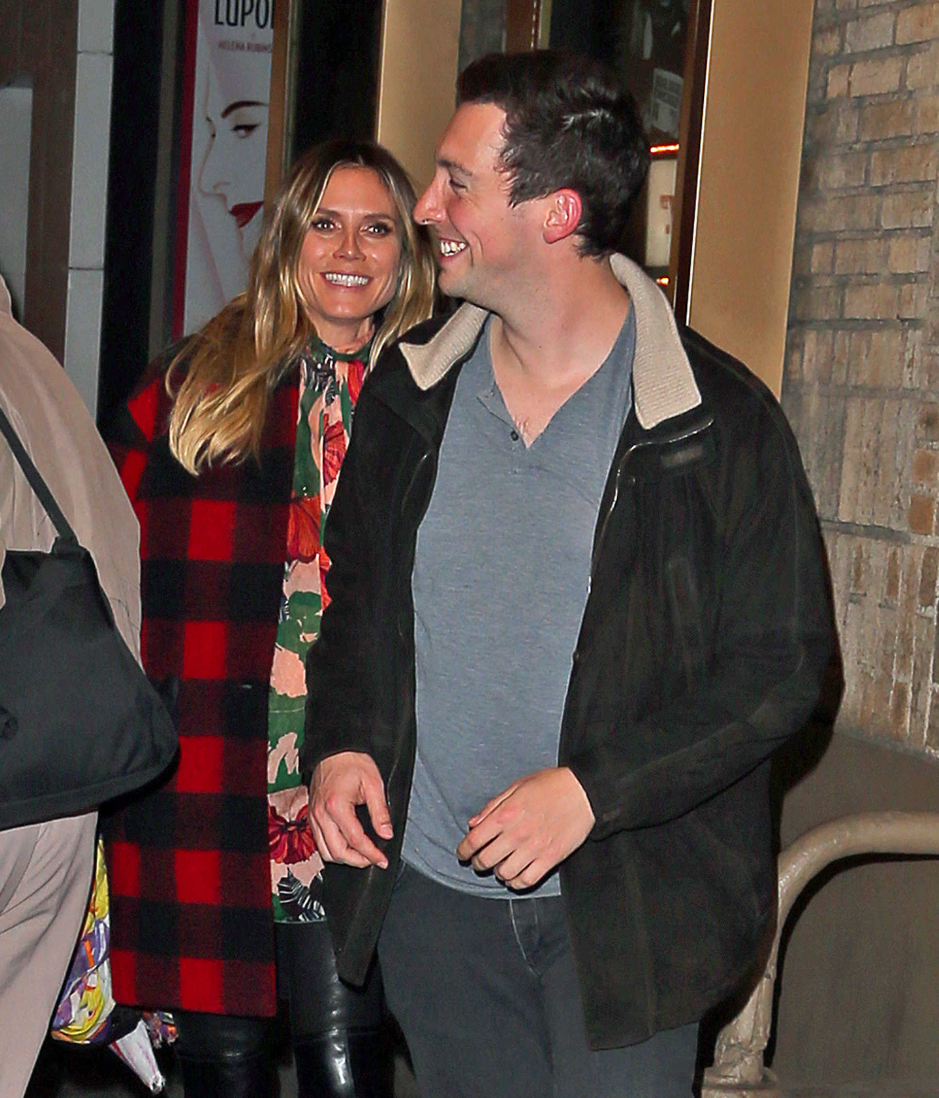 Heidi Klum leaving the musical Chicago on Broadway