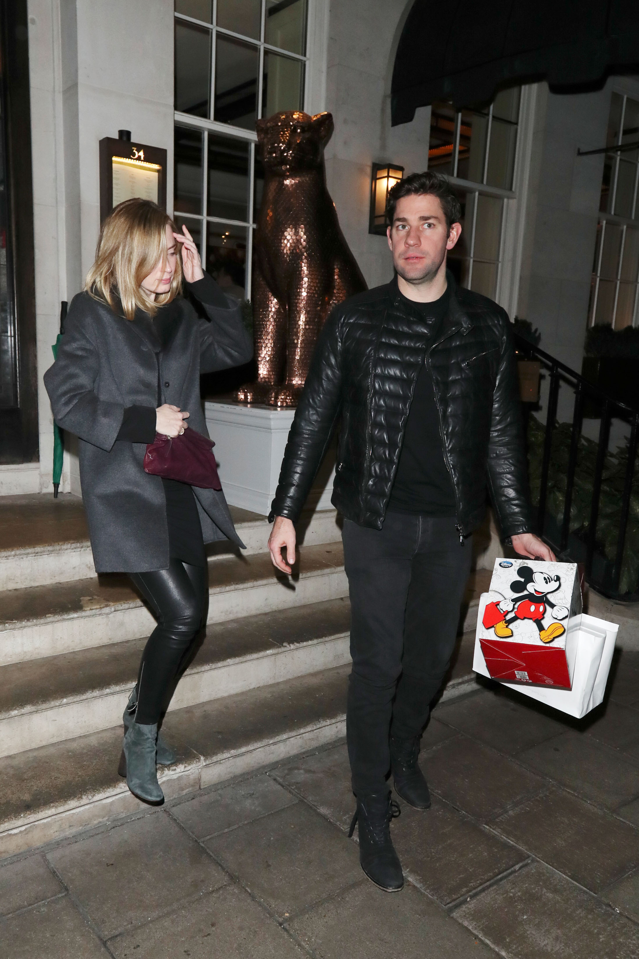 Emily Blunt and John Krasinski enjoy dinner