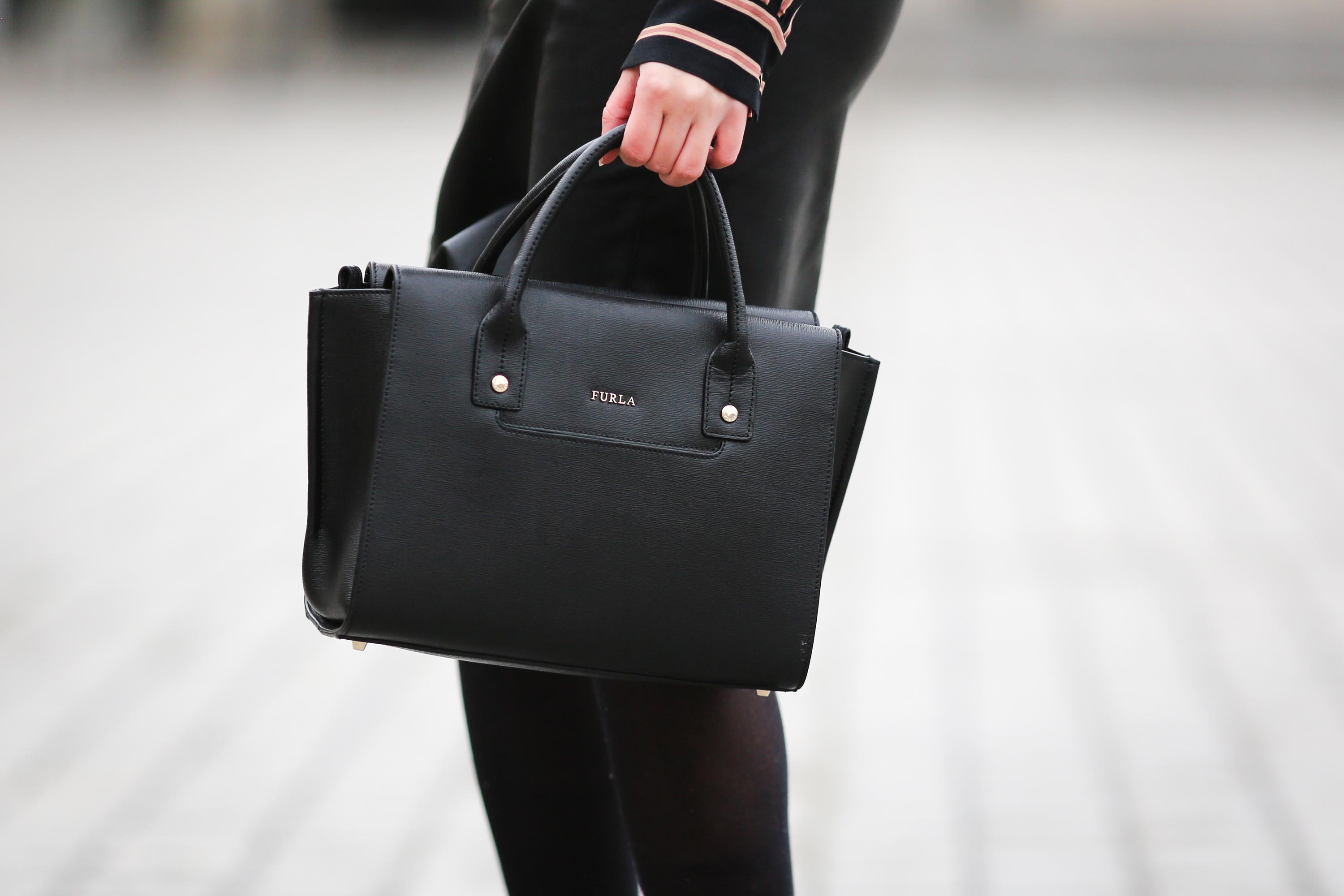 Ophelie Duvillard street style in Paris