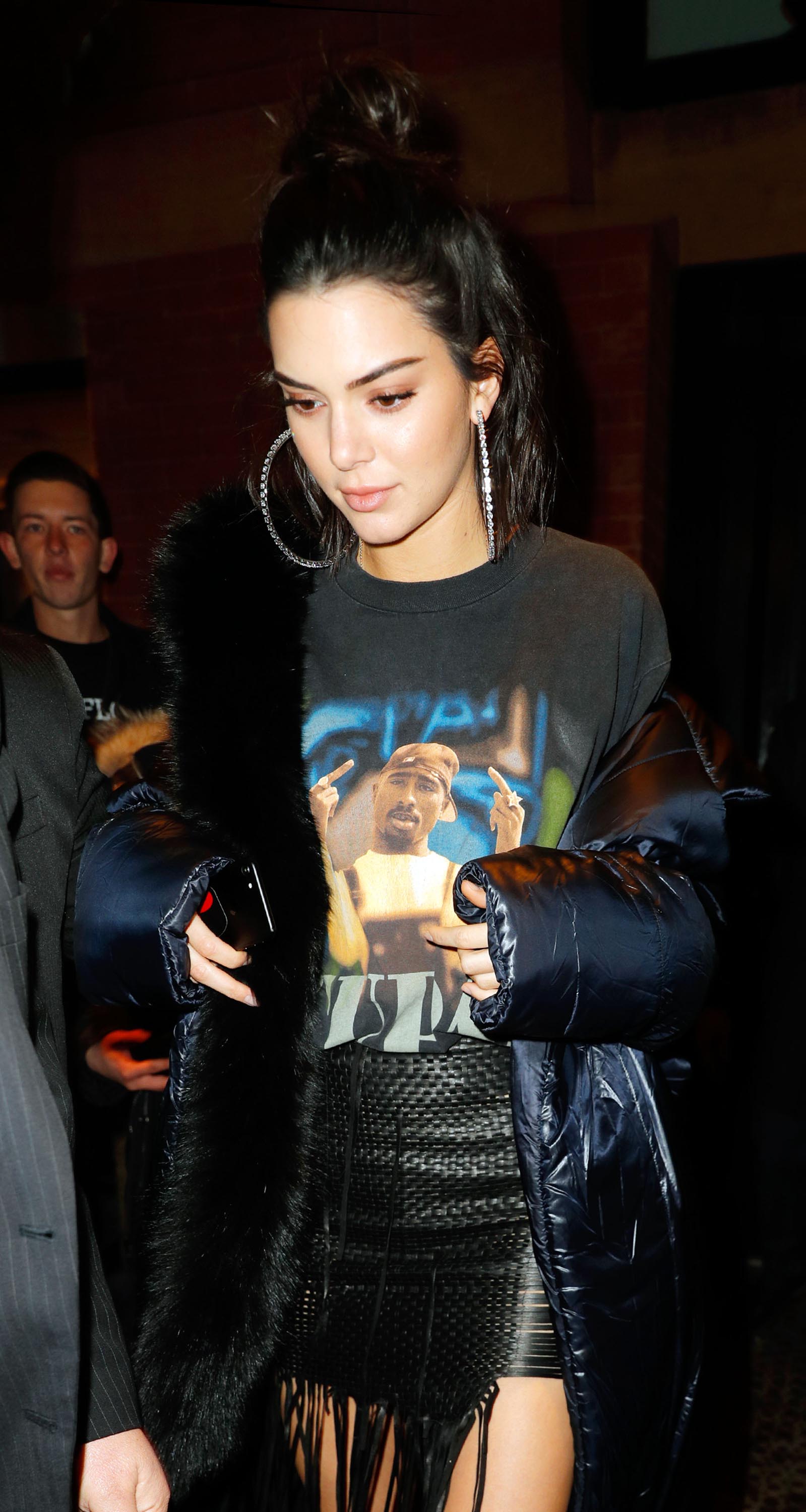 Kendall Jenner arriving at the V Magazine Pop Up Shop