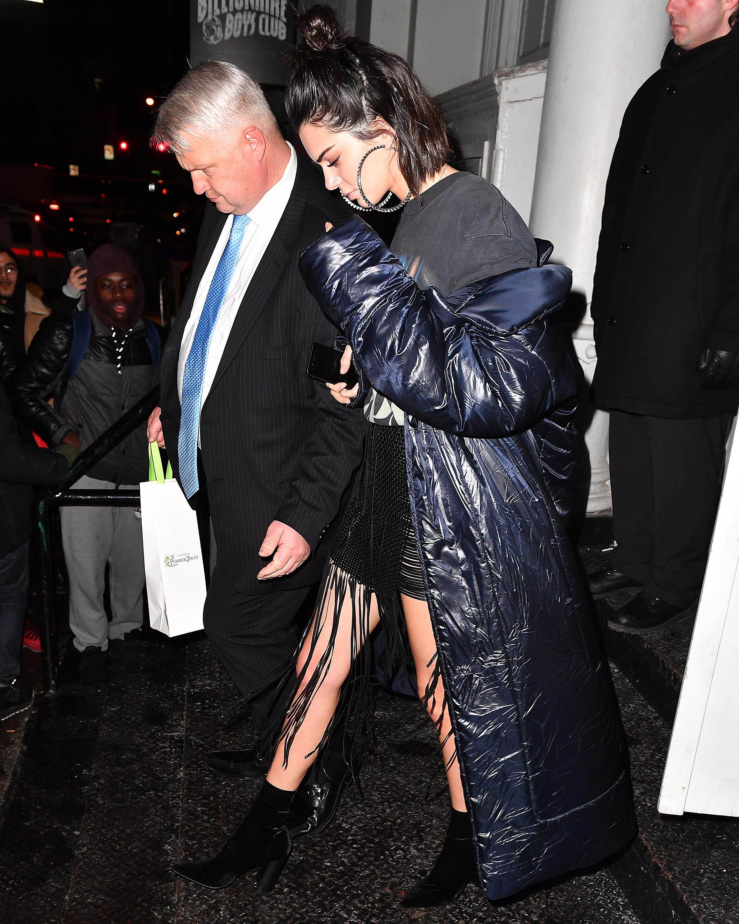 Kendall Jenner arriving at the V Magazine Pop Up Shop