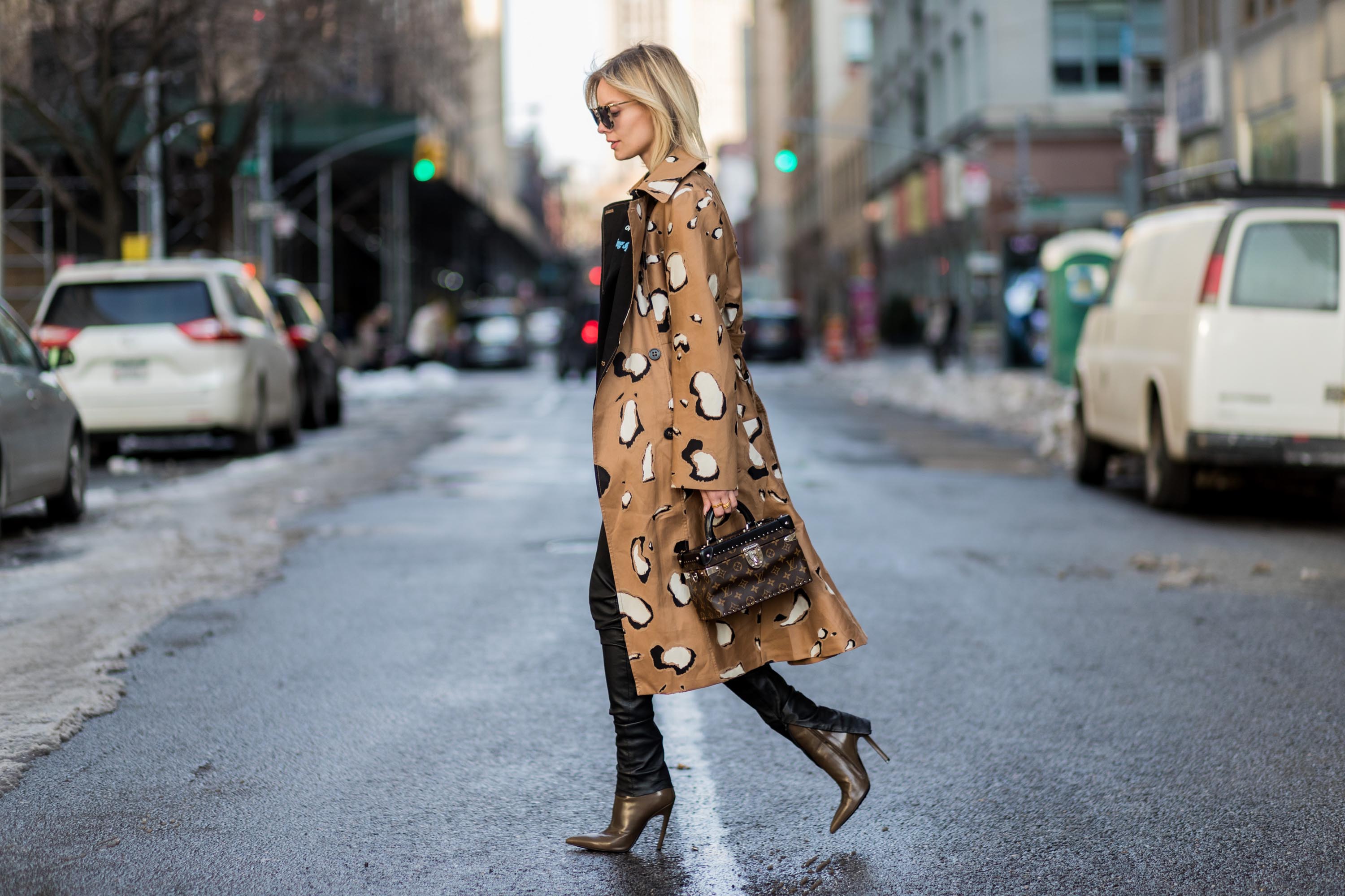 Lisa Hahnbueck street style in NYC