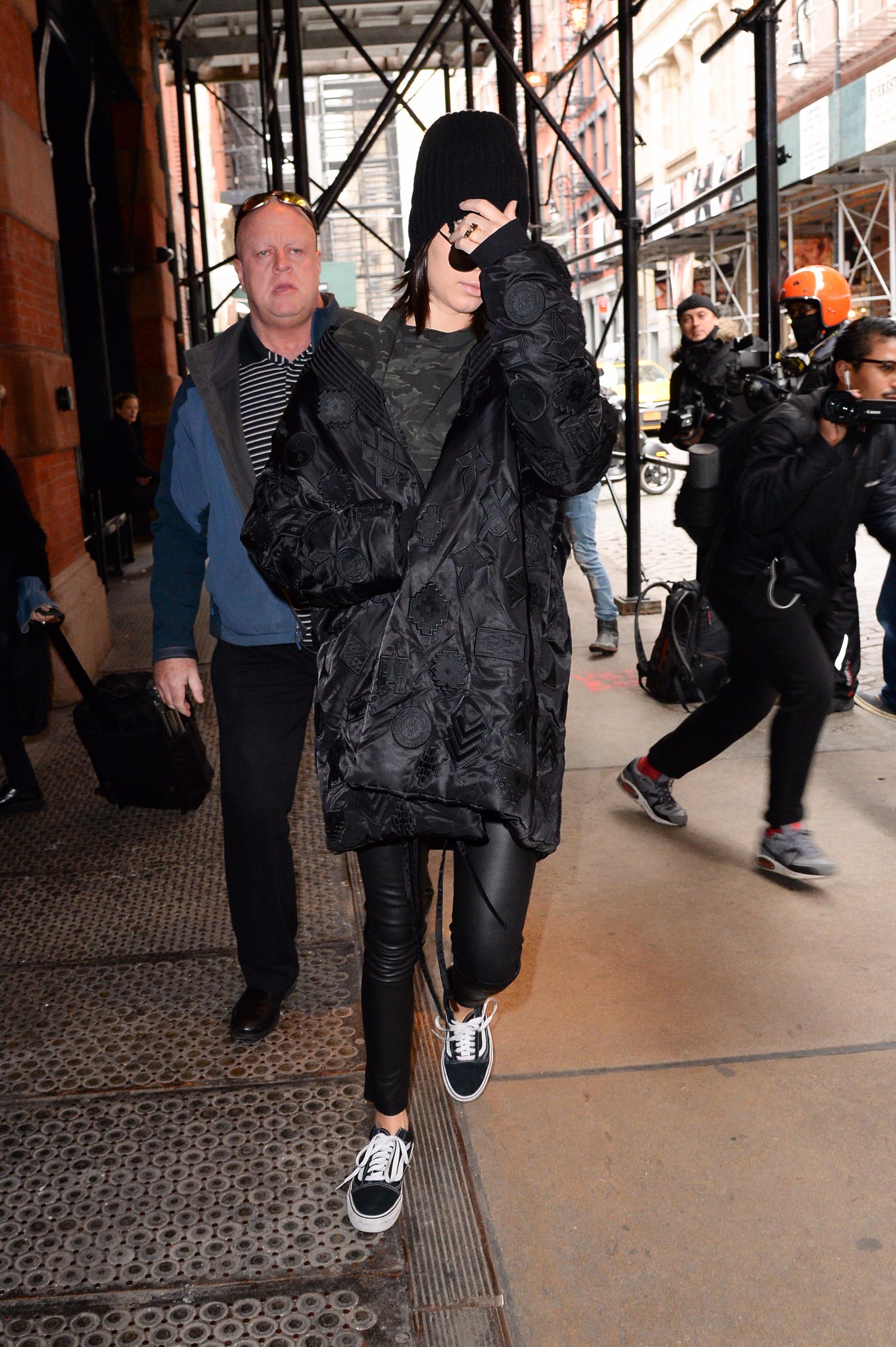 Kendall Jenner leaves Kim Kardashian’s apartment