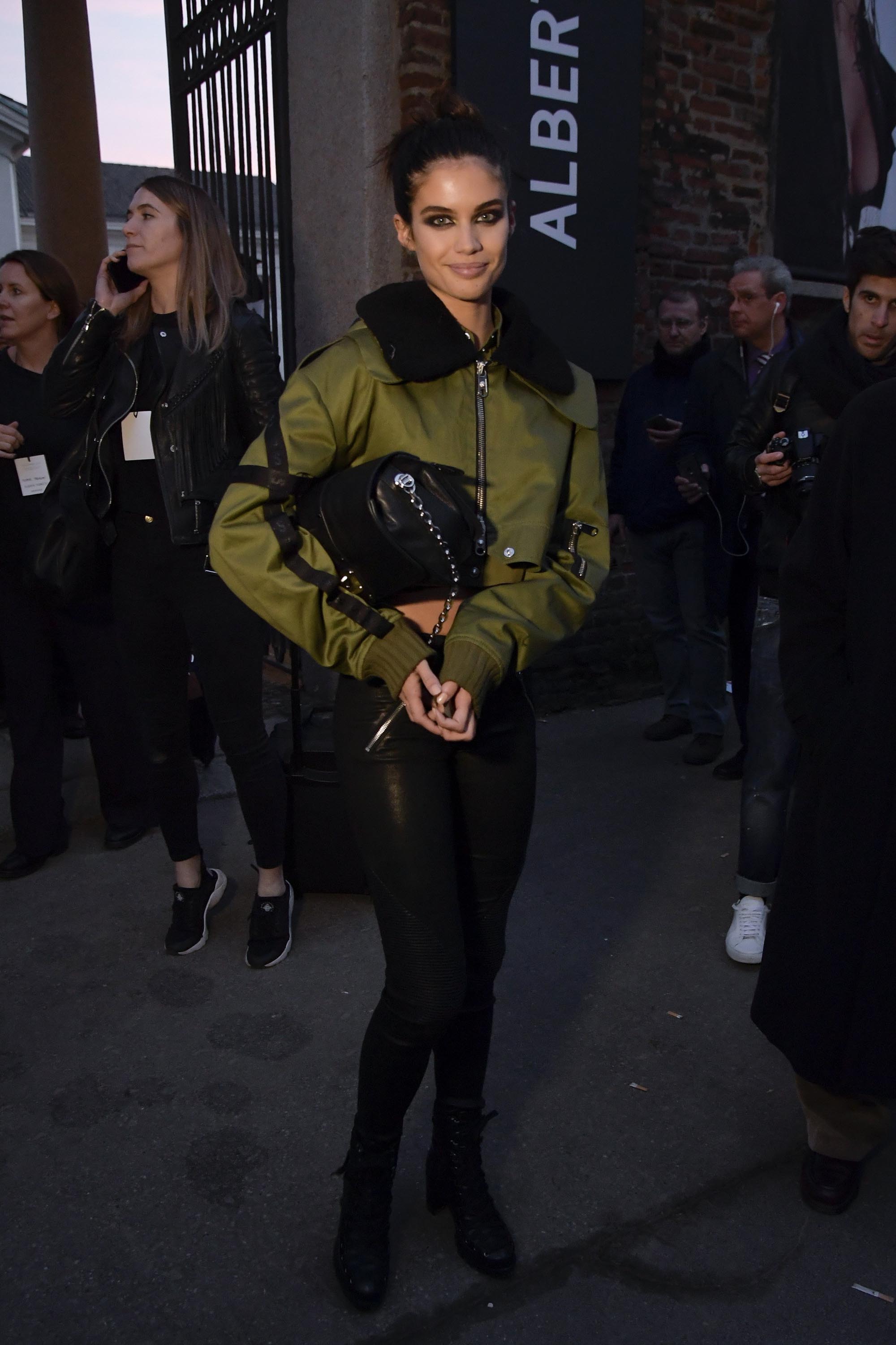 Sara Sampaio street style in Milan