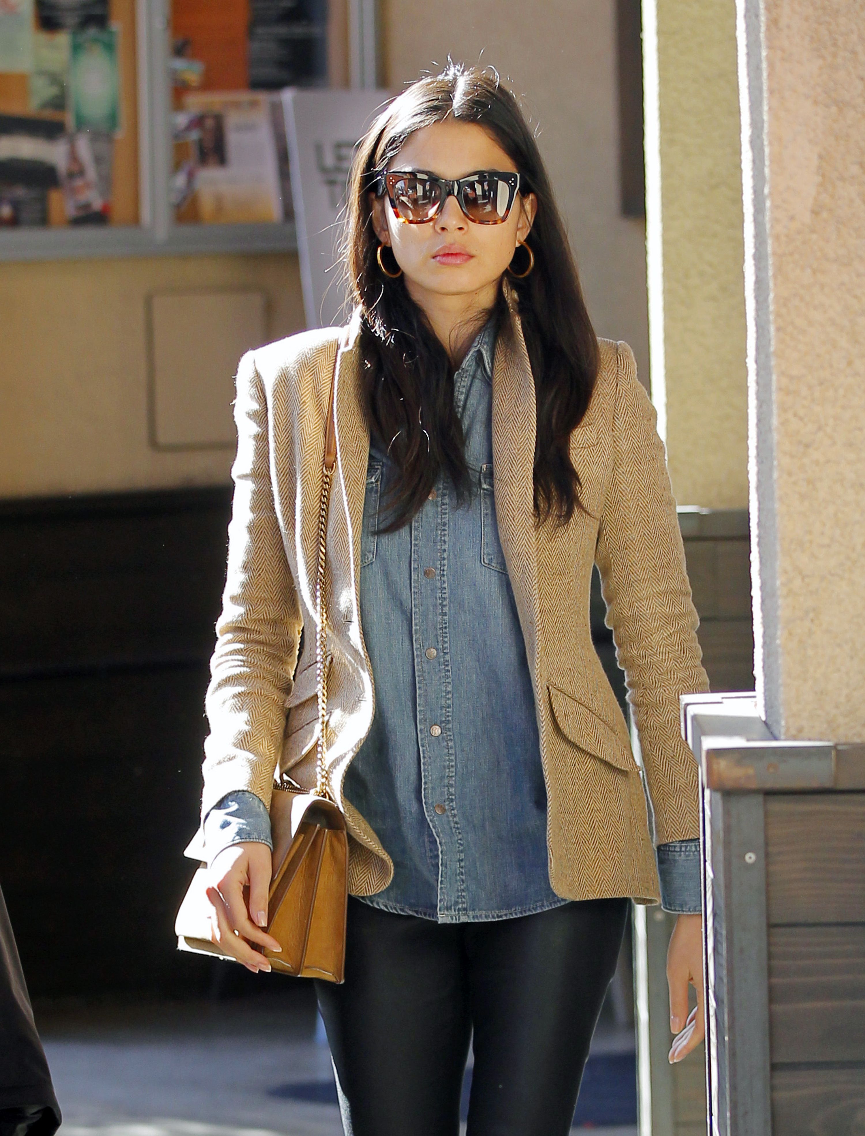 Jessica Gomes In Beverly Hills