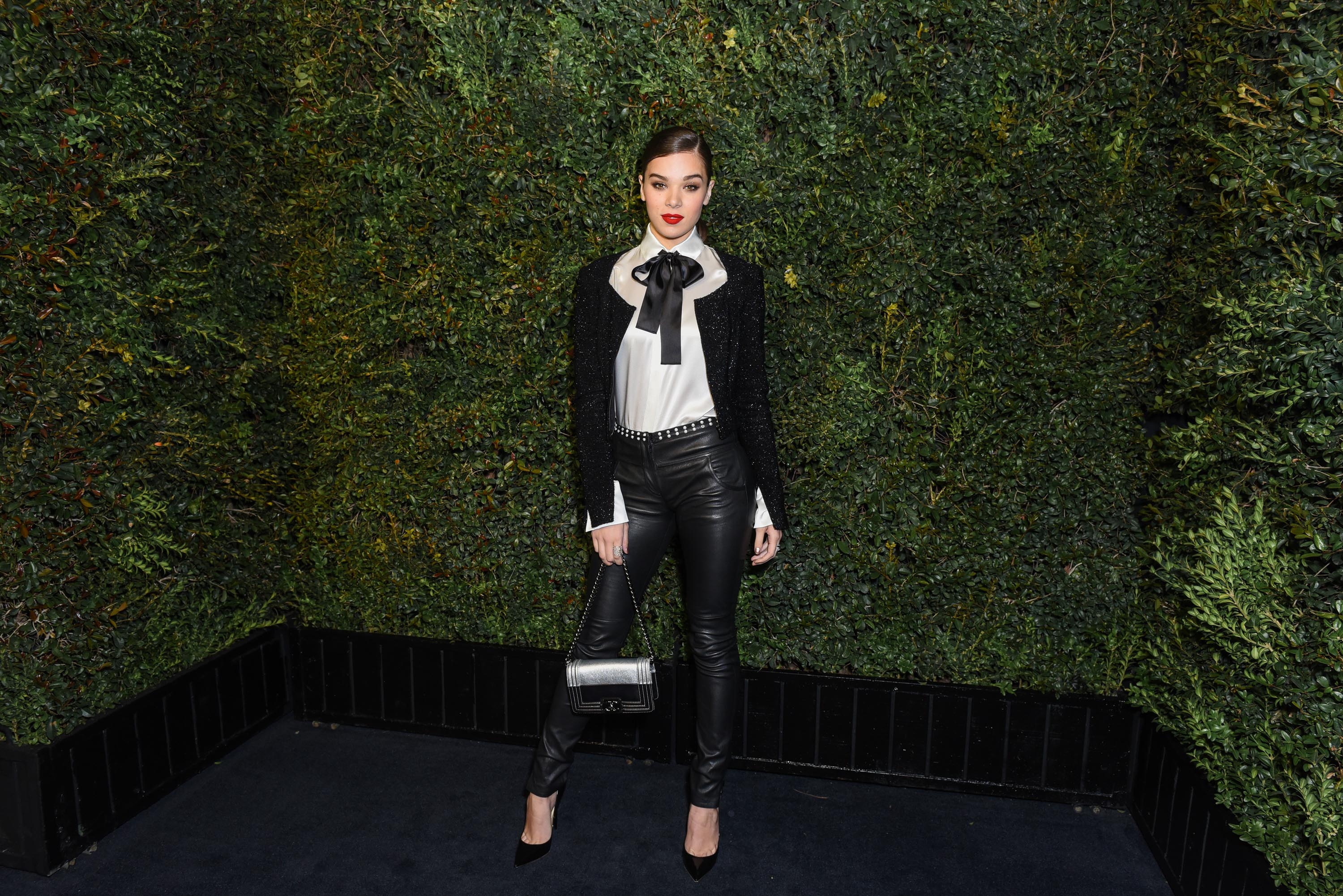 Hailee Steinfeld attends the Charles Finch and CHANEL Pre-Oscar Awards Dinner