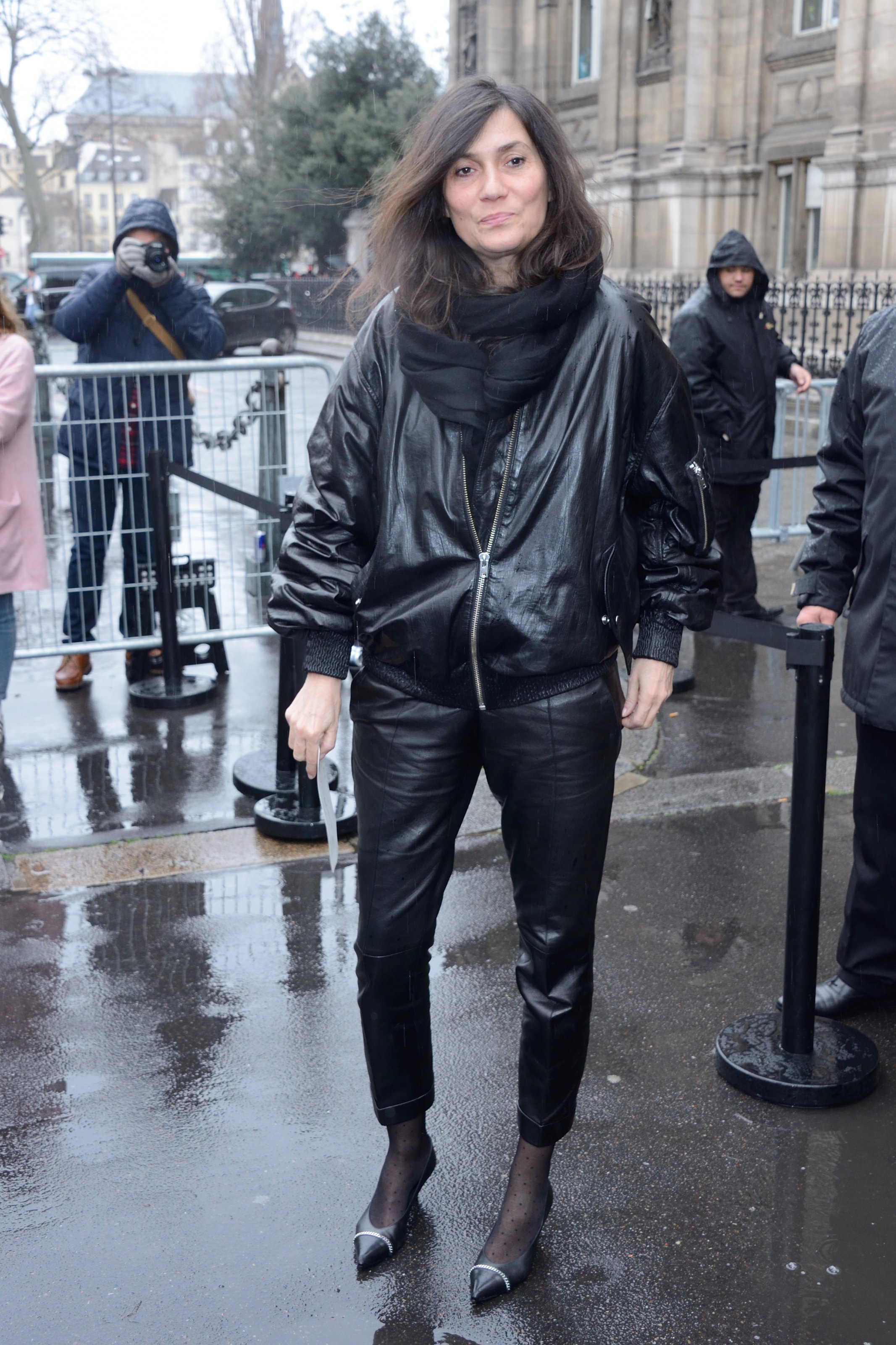 Emmanuelle Alt arriving at the Lanvin Show