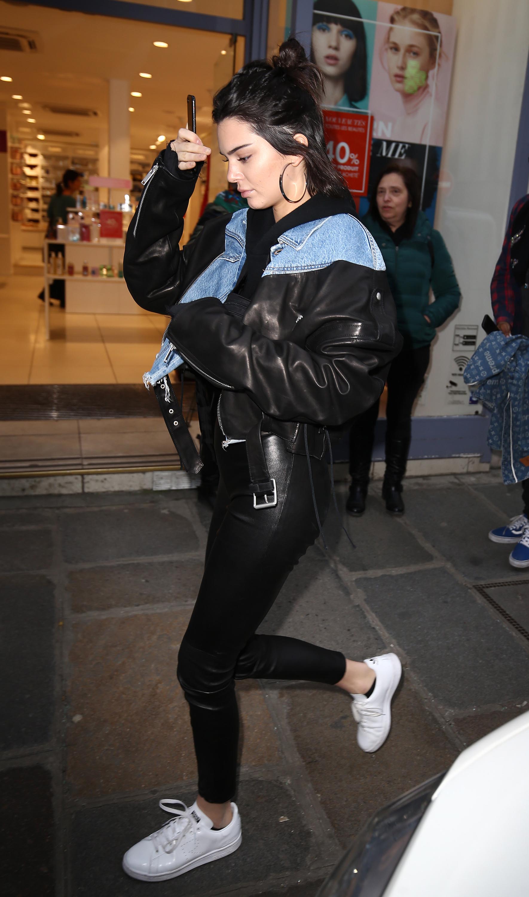 Kendall Jenner arrives at her hotel