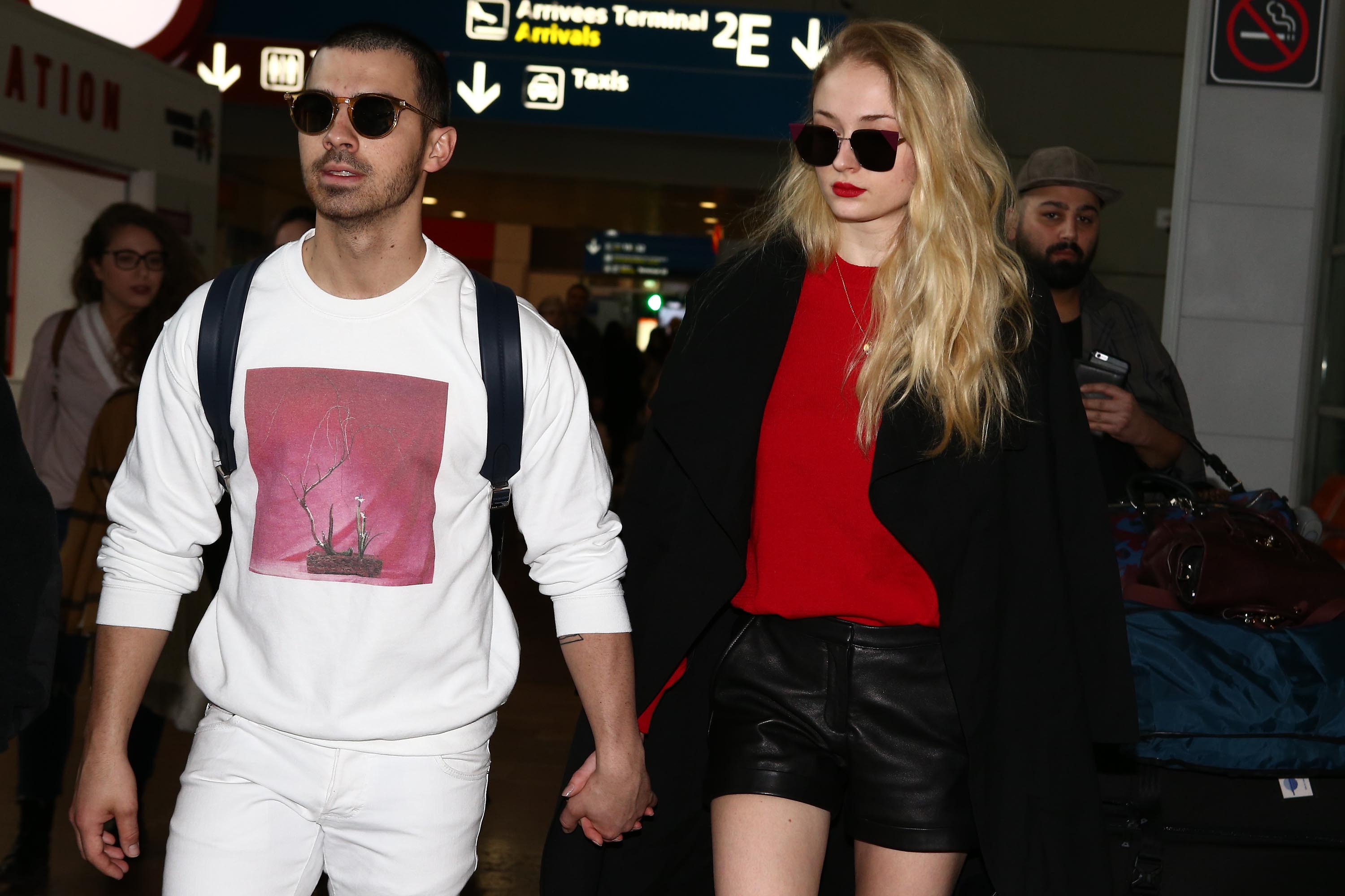 Sophie Turner arrives in Paris