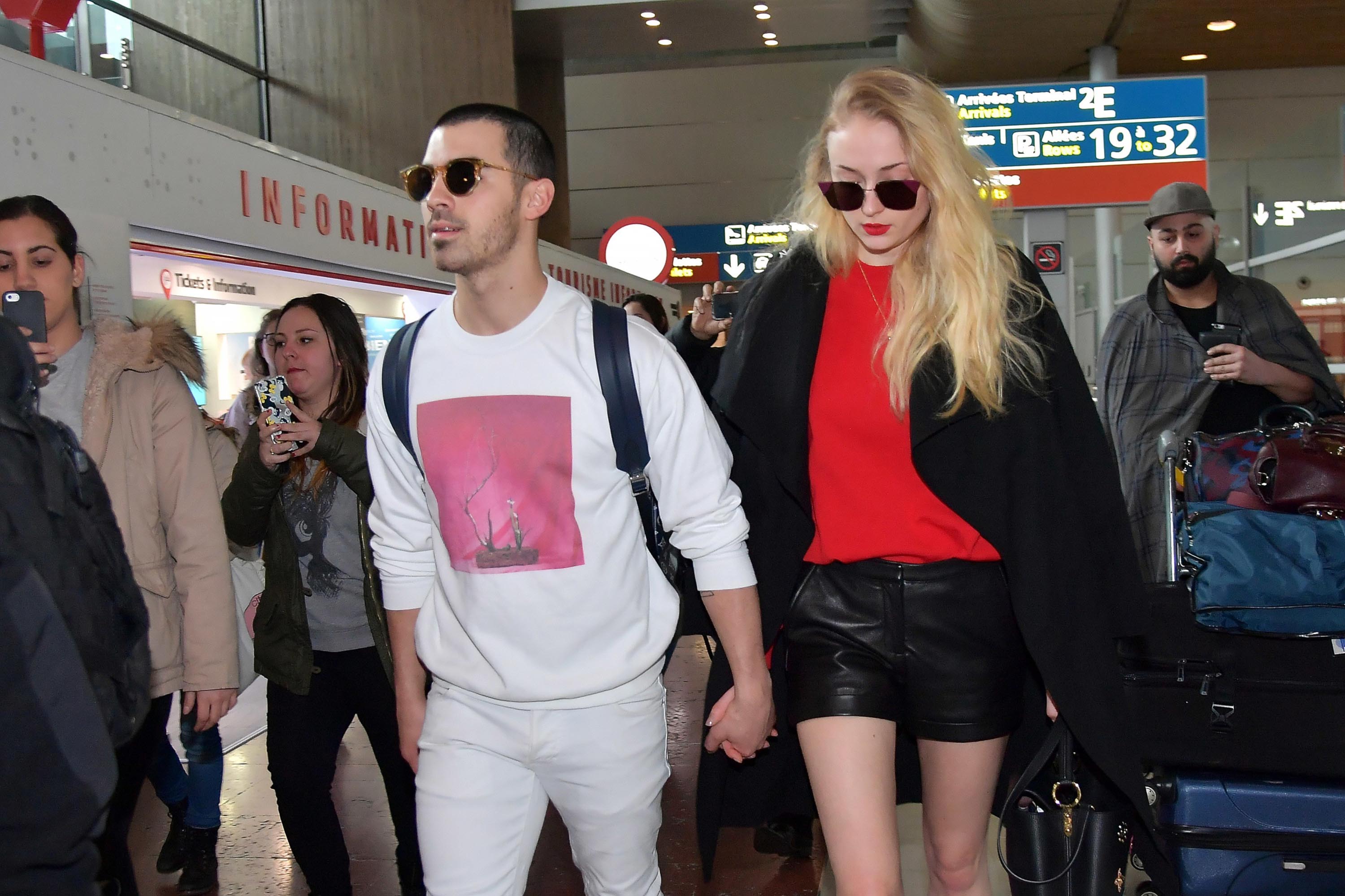 Sophie Turner arrives in Paris