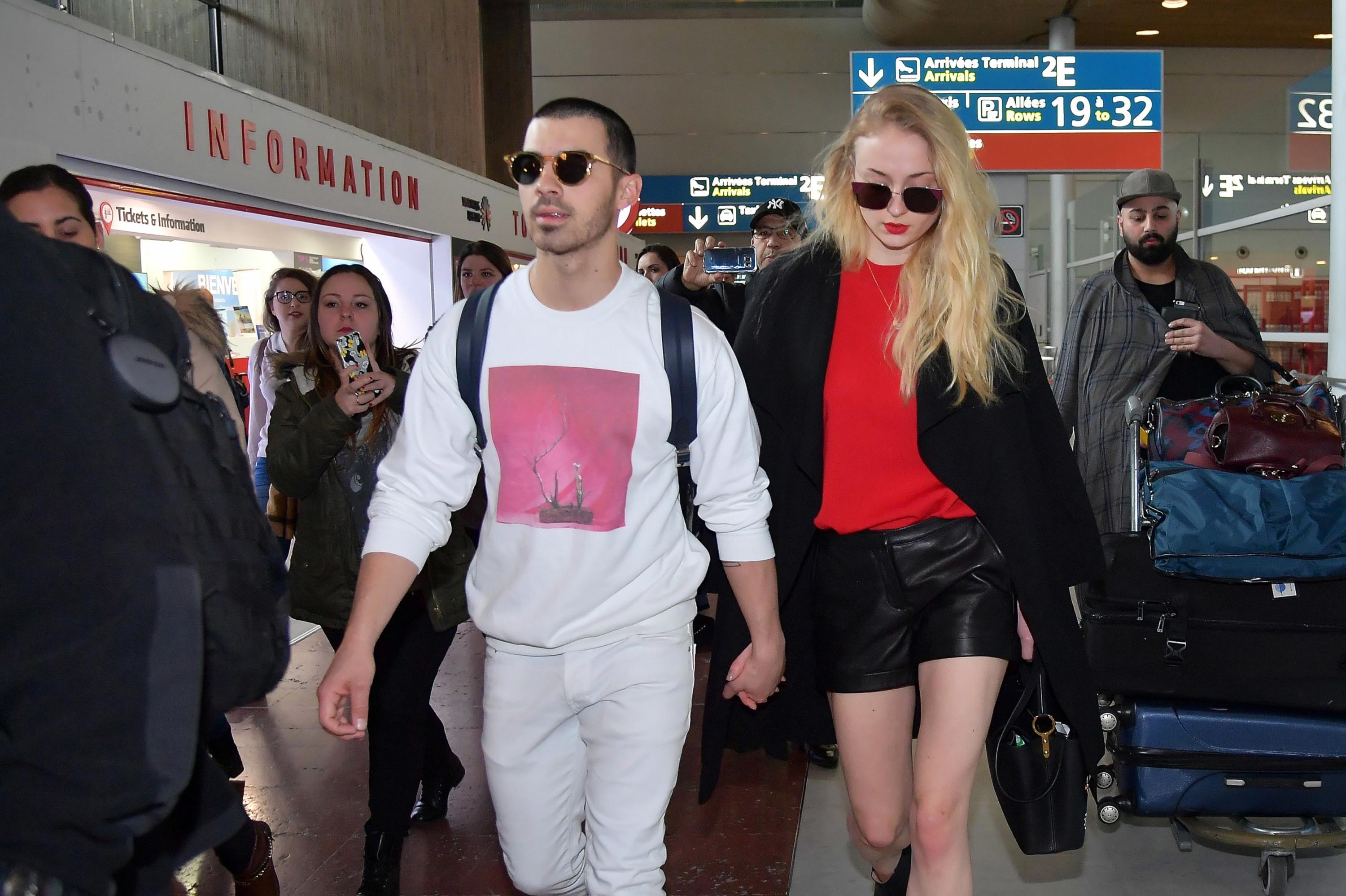 Sophie Turner arrives in Paris