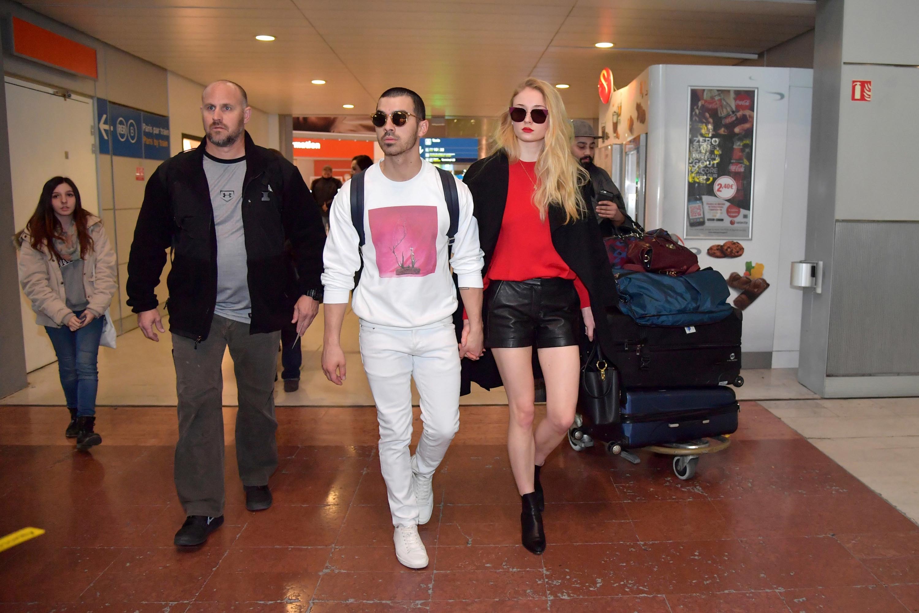 Sophie Turner arrives in Paris